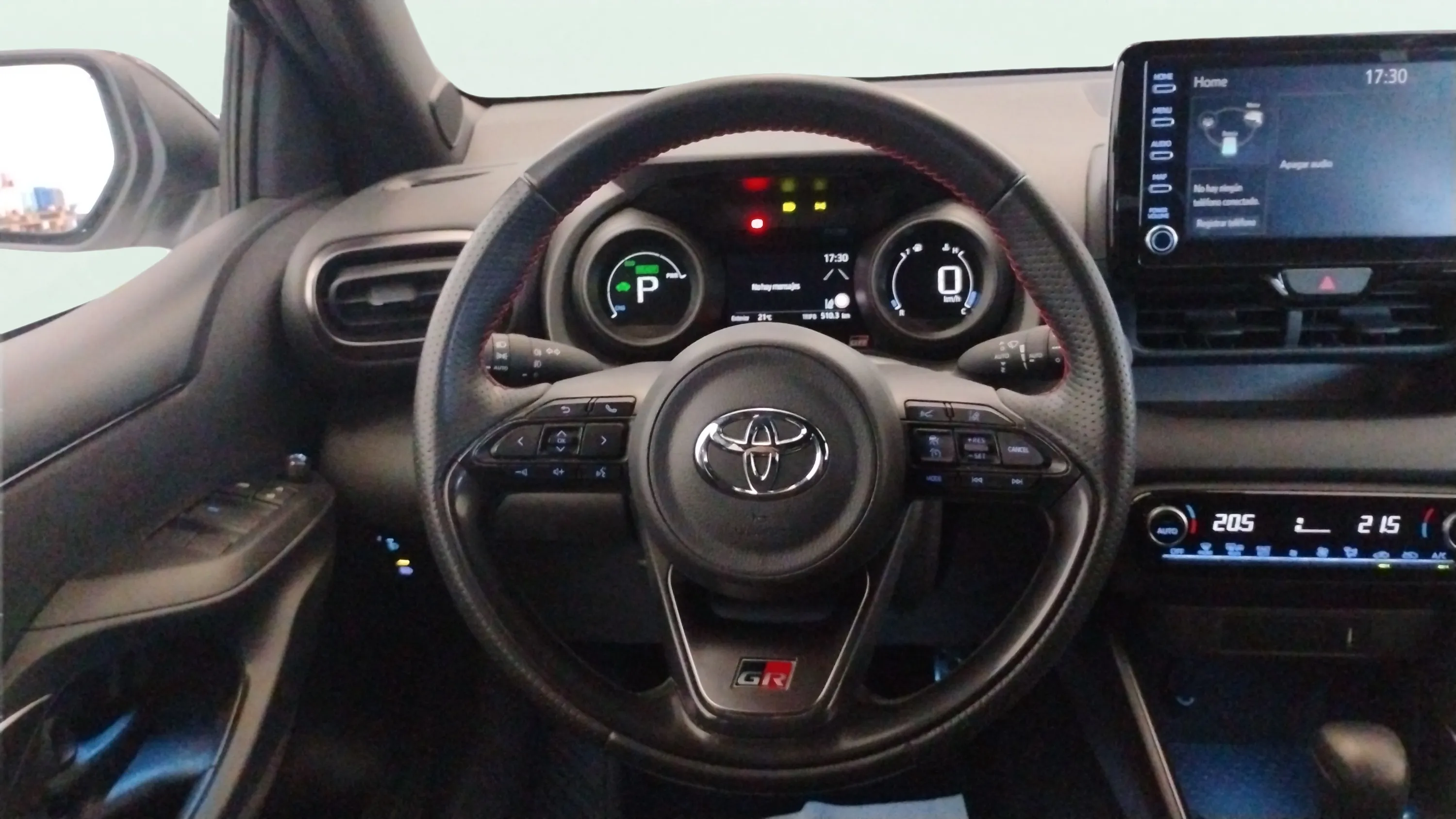 Toyota Yaris 1.5 120H GR Sport - foto 11
