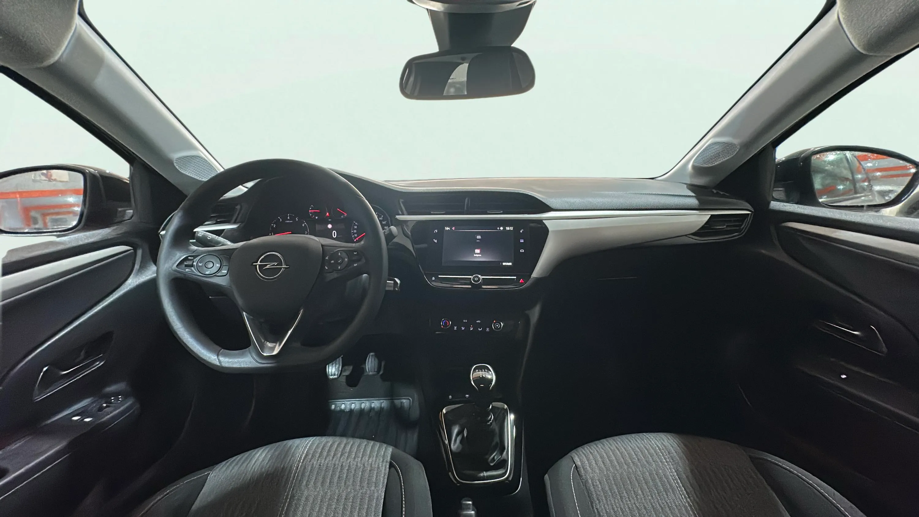 Opel Corsa 1.2T XHL Elegance - foto 10
