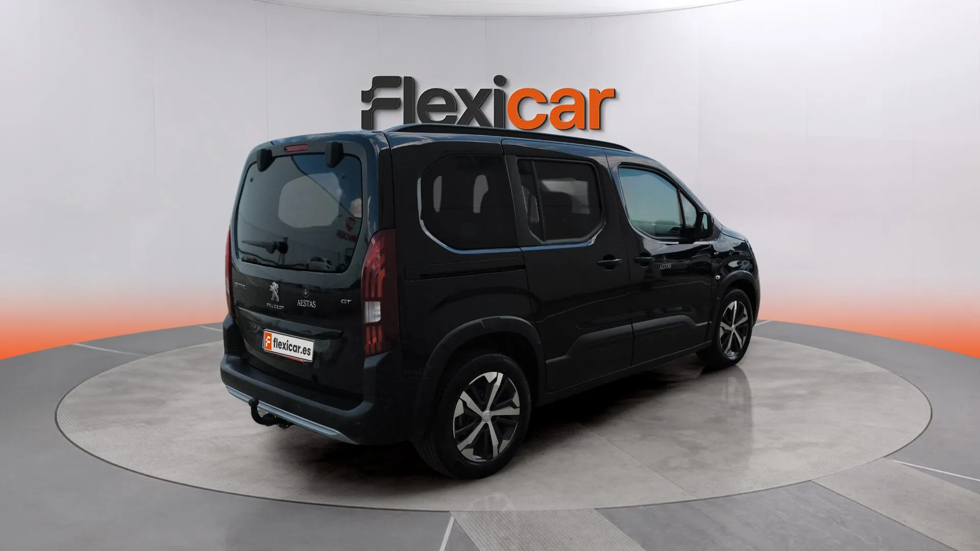 Peugeot Rifter GT BlueHDi 130 - foto 7
