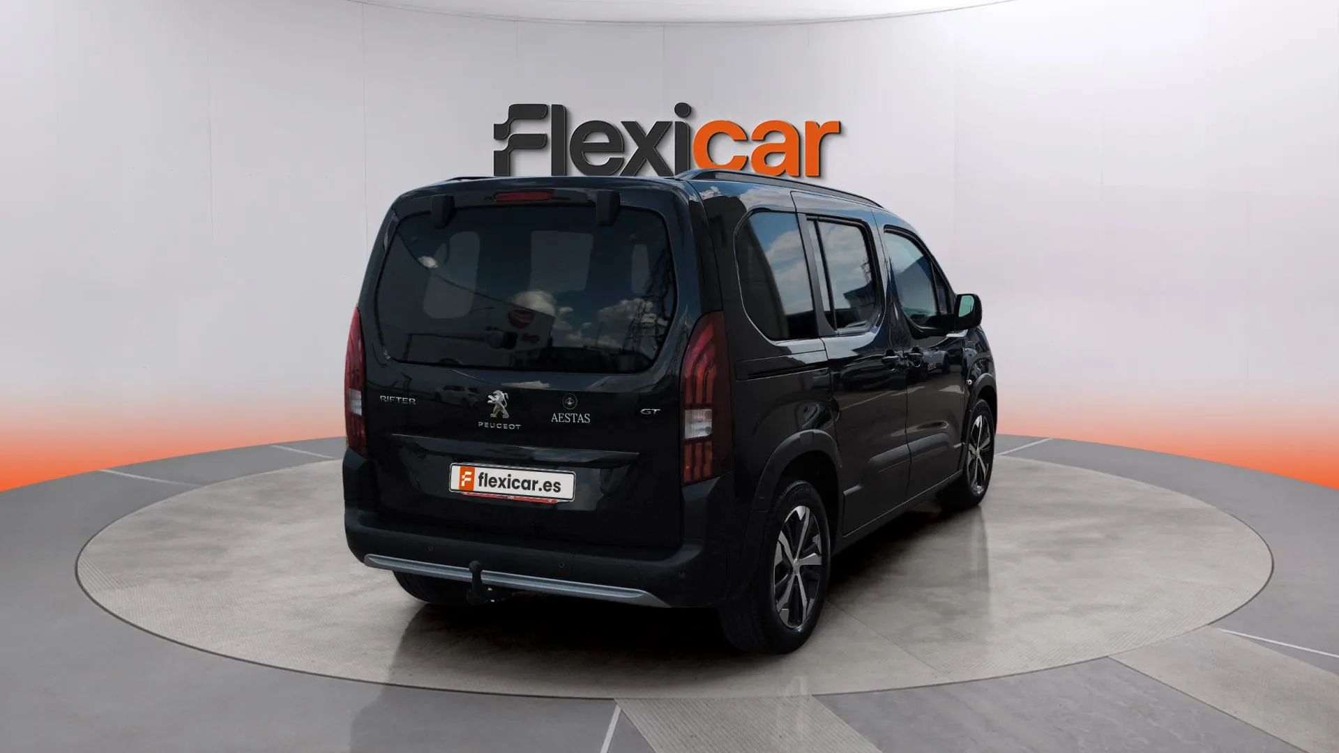 Peugeot Rifter GT BlueHDi 130 - foto 6