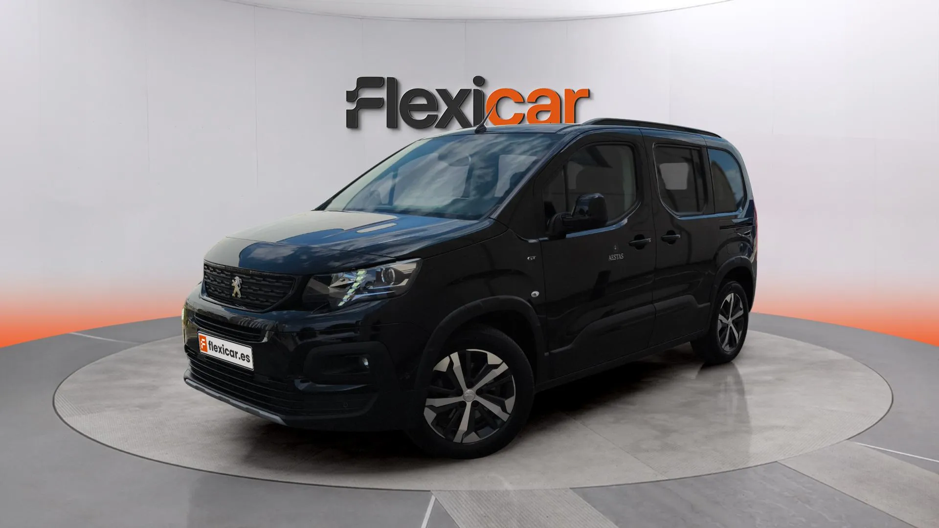 Peugeot Rifter GT BlueHDi 130 - foto 8