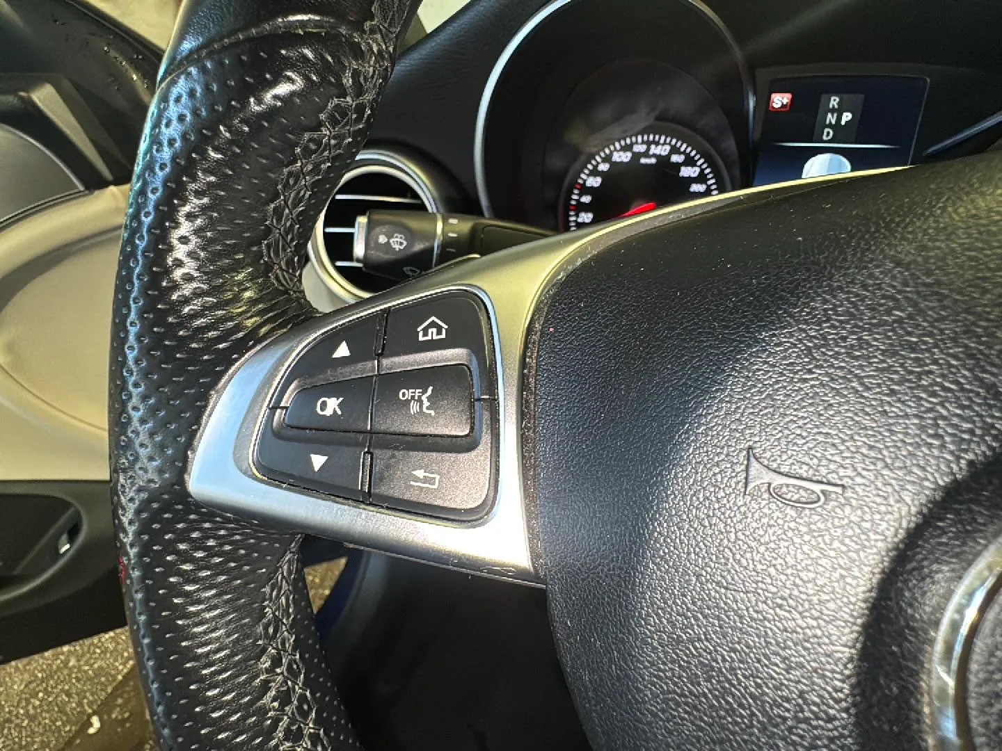 Mercedes-Benz Clase C C Coupé 220 d - foto 22