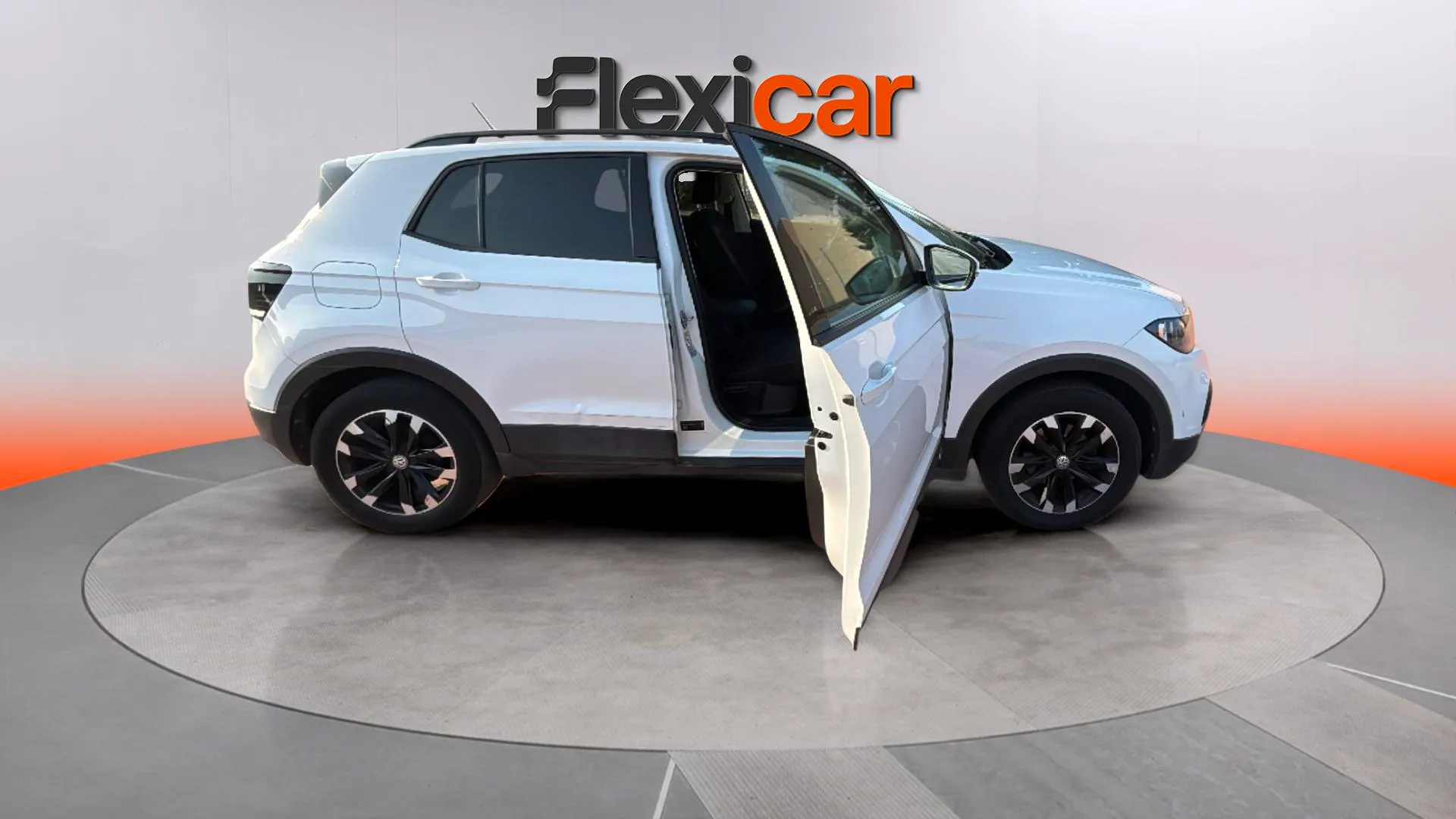 Volkswagen T-Cross Advance 1.0 TSI - foto 12
