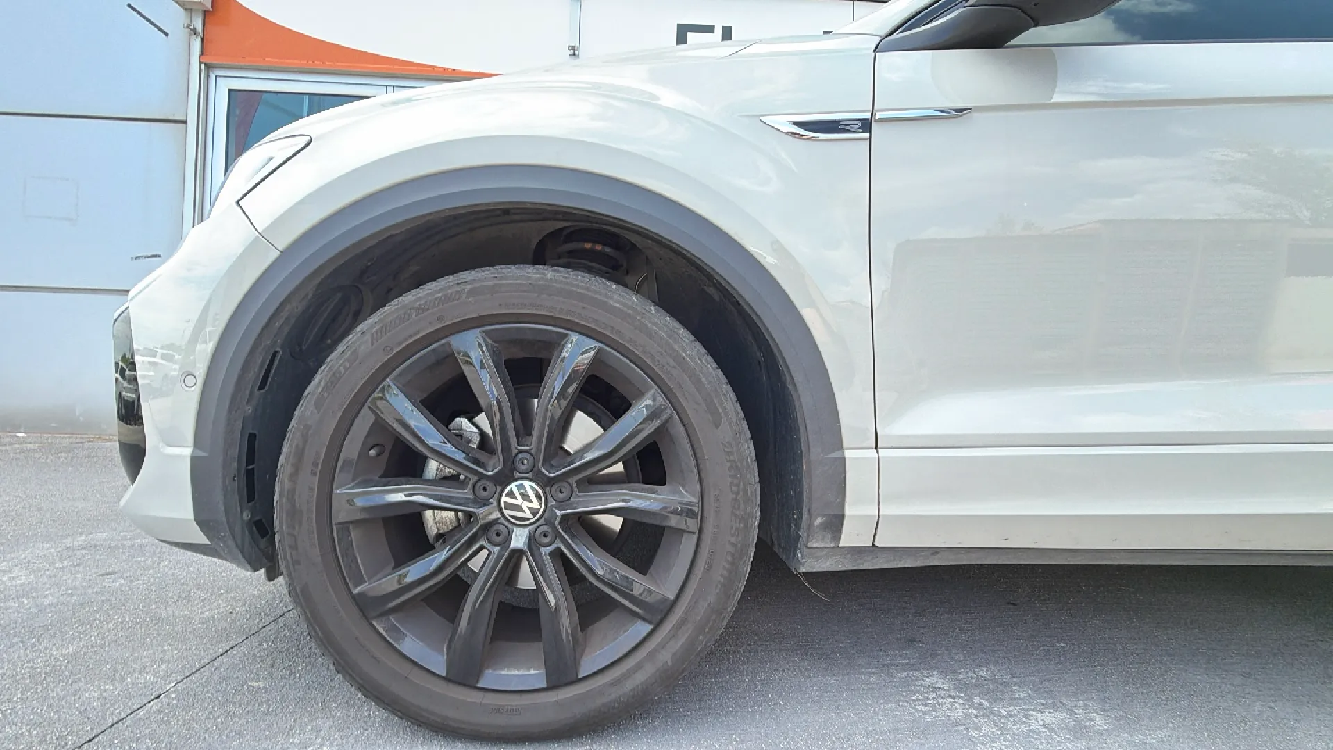 Volkswagen T-Roc R-Line 1.5 TSI DSG - foto 40