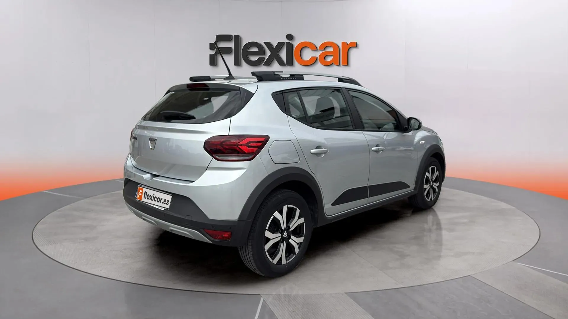 Dacia Sandero Stepway Comfort TCe - foto 7