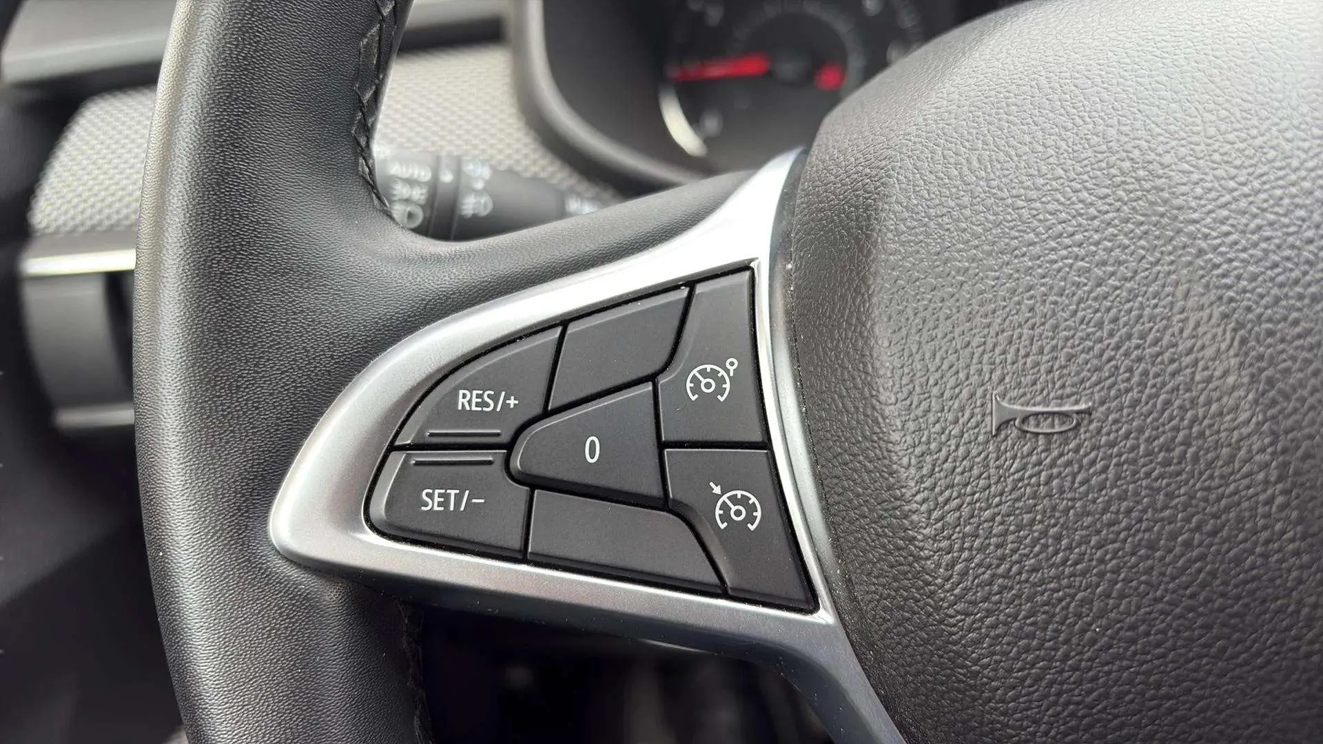 Dacia Sandero Stepway Comfort TCe - foto 19