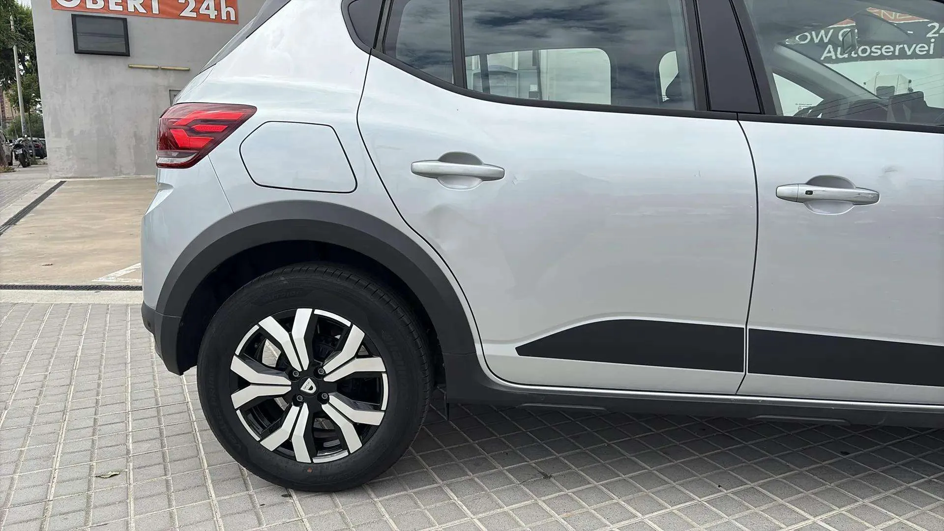 Dacia Sandero Stepway Comfort TCe - foto 24