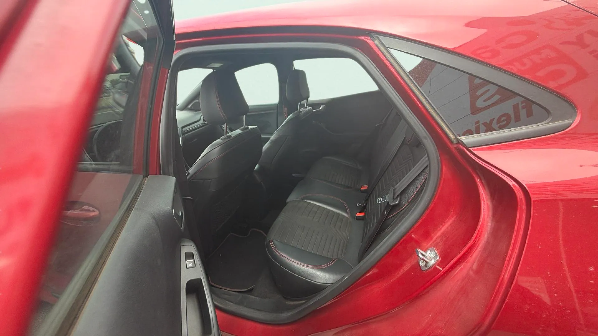 Ford Puma 1.0 EcoBoost ST-Line MHEV - foto 10