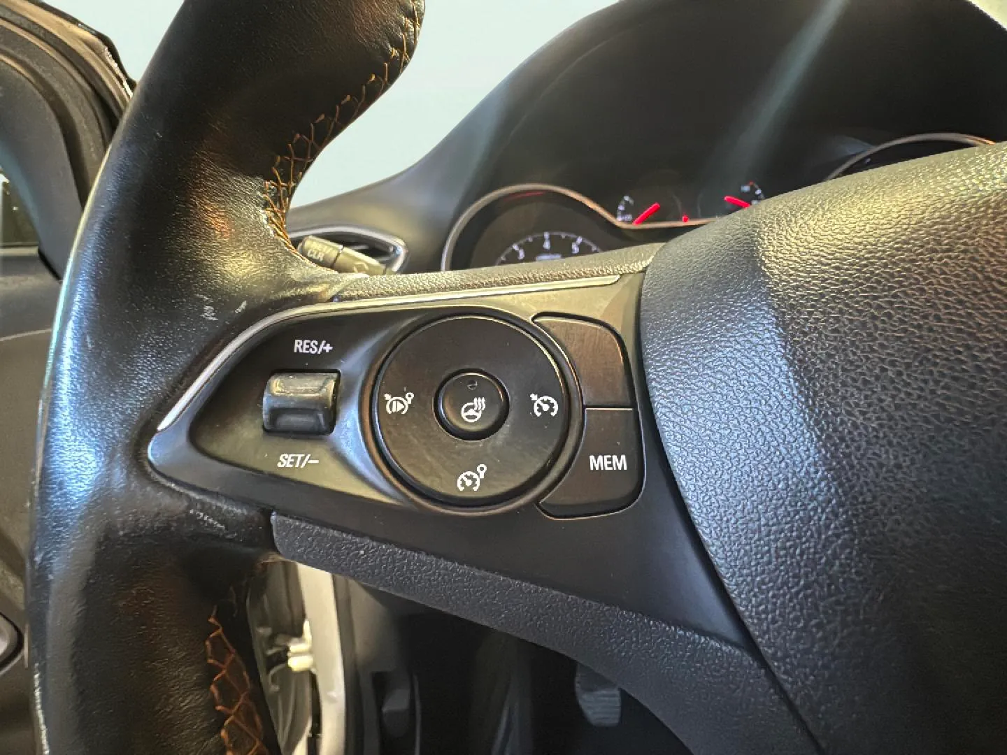 Opel Crossland 1.2 Innovation - foto 21