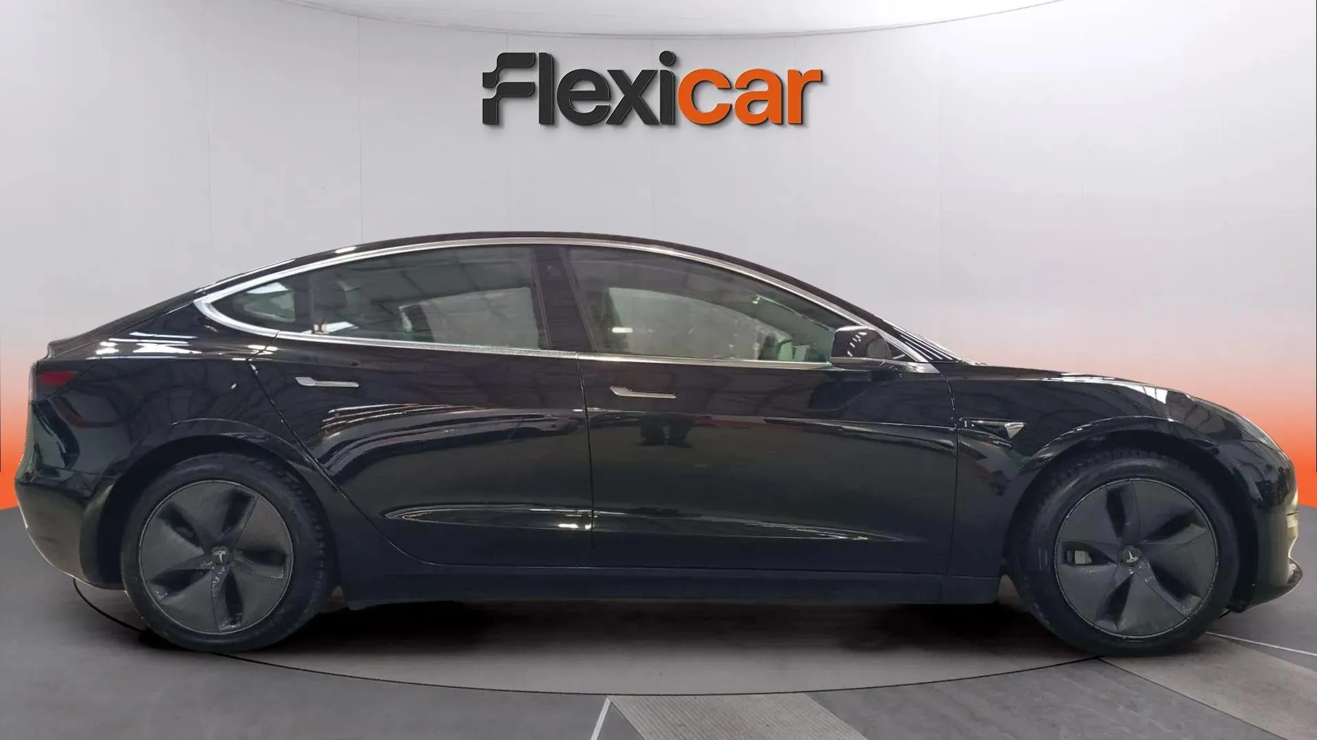Tesla Model 3 Estándar Plus RWD - foto 8