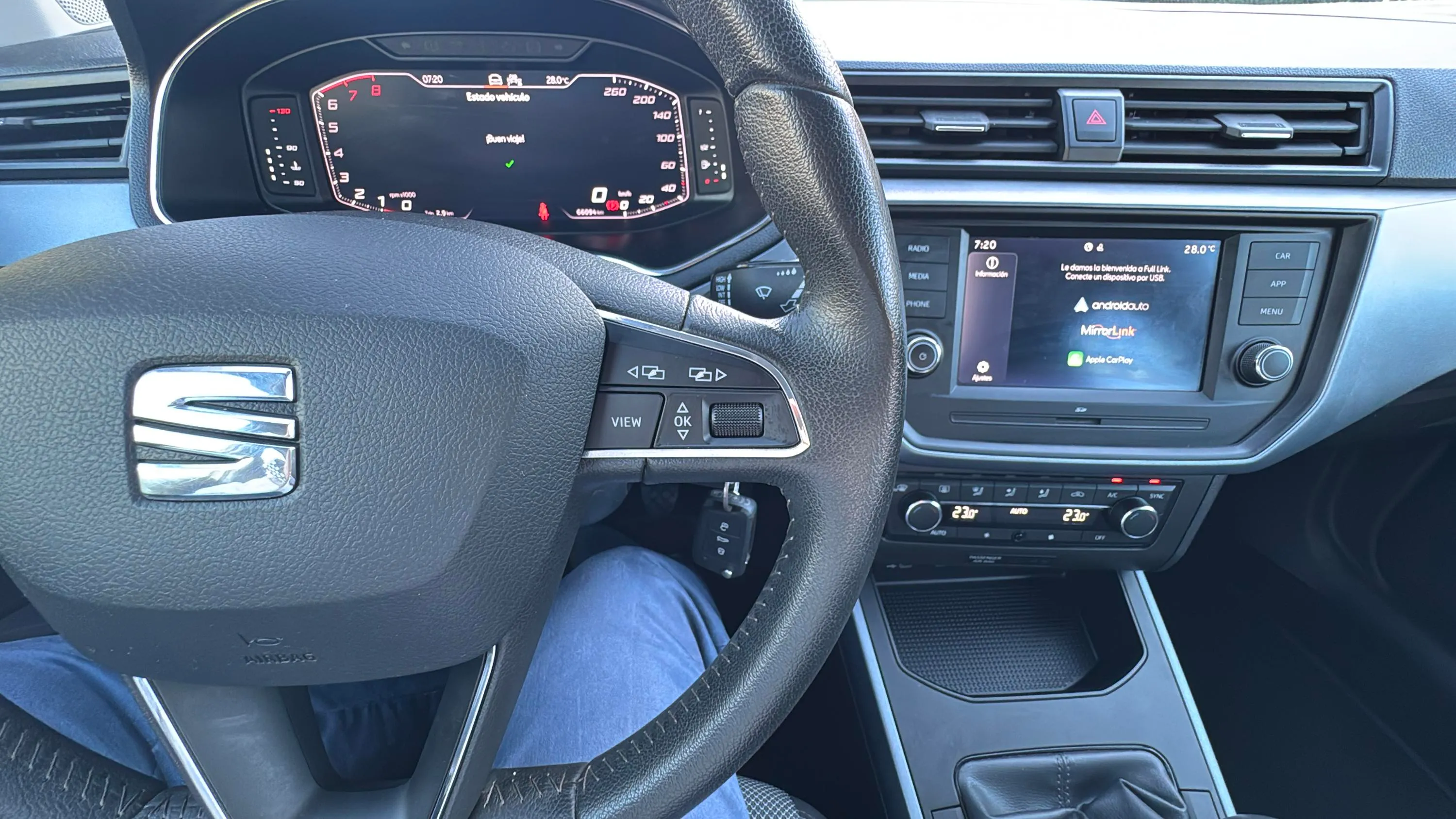 SEAT Arona 1.0 TSI Xcellence - foto 19