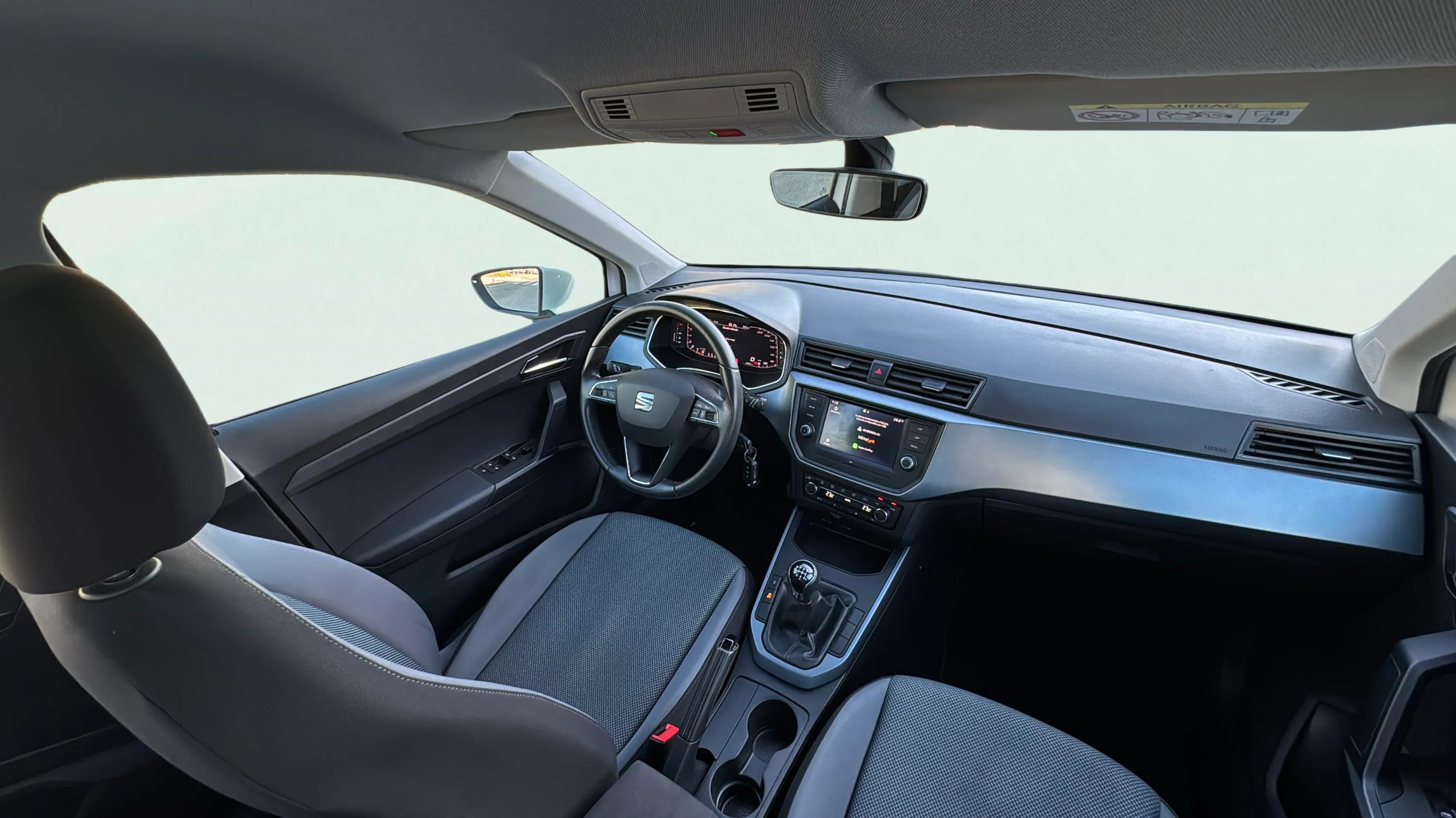 SEAT Arona 1.0 TSI Xcellence - foto 13