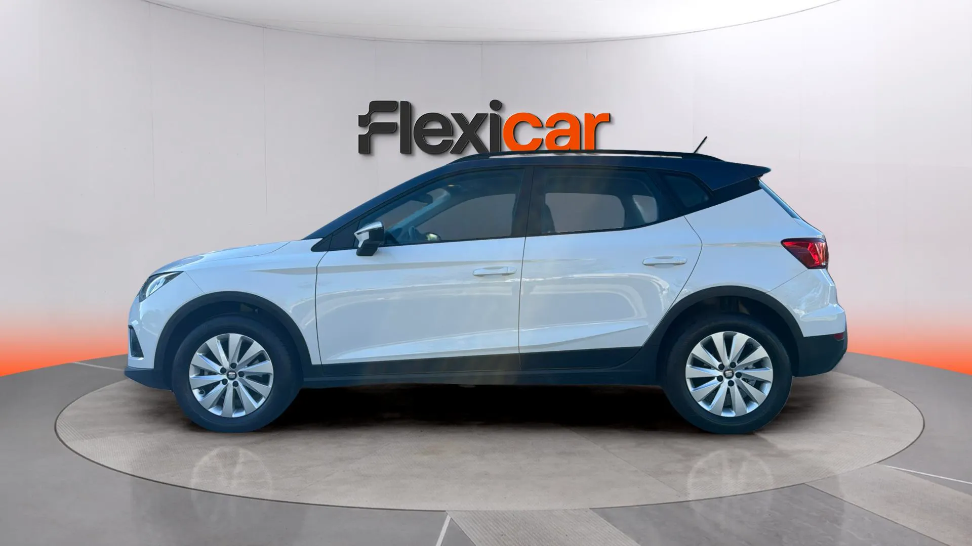 SEAT Arona 1.0 TSI Xcellence - foto 4