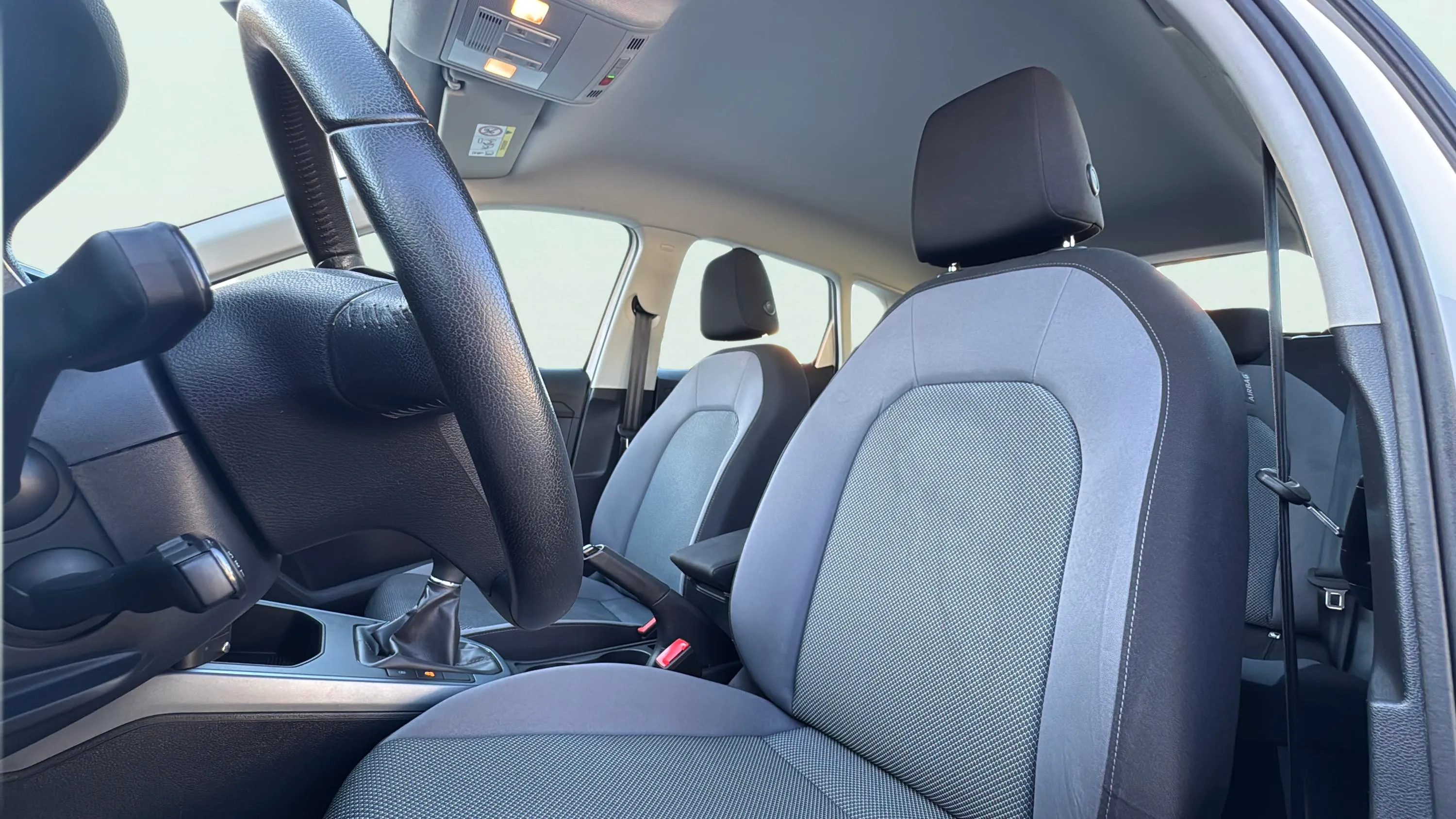SEAT Arona 1.0 TSI Xcellence - foto 15