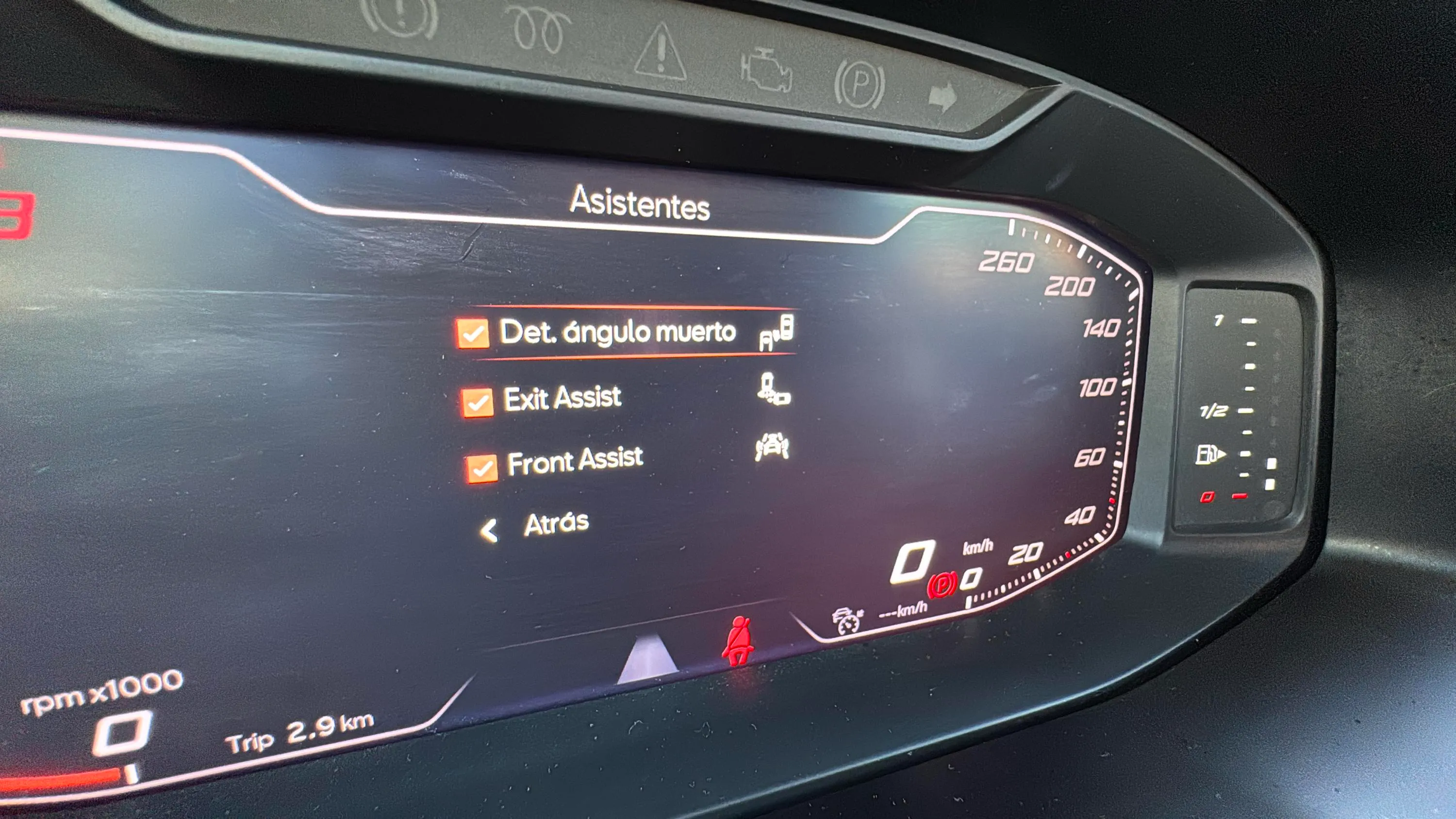 SEAT Arona 1.0 TSI Xcellence - foto 21