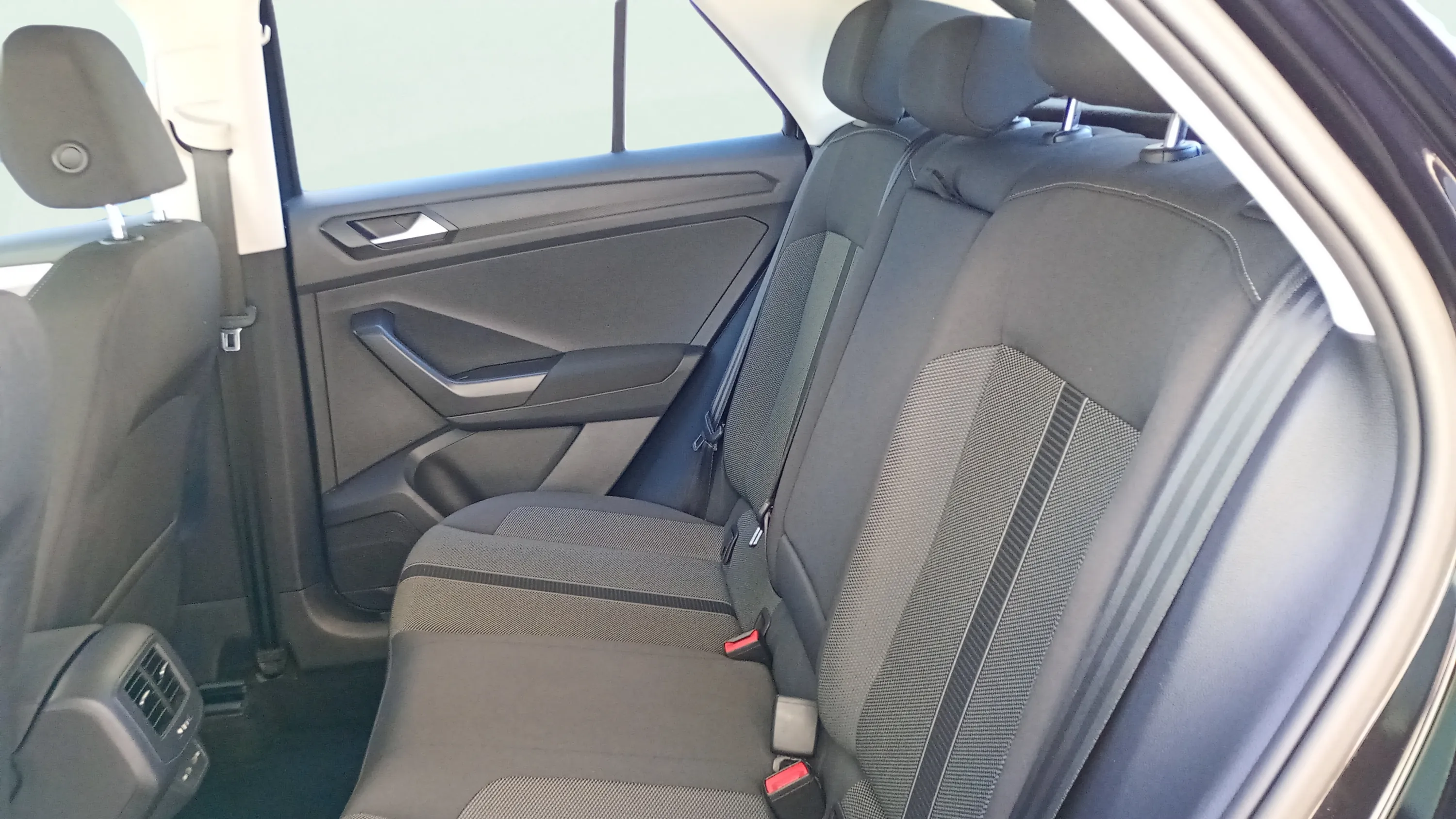 Volkswagen T-Roc Cabrio Style 1.5 TSI DSG - foto 21