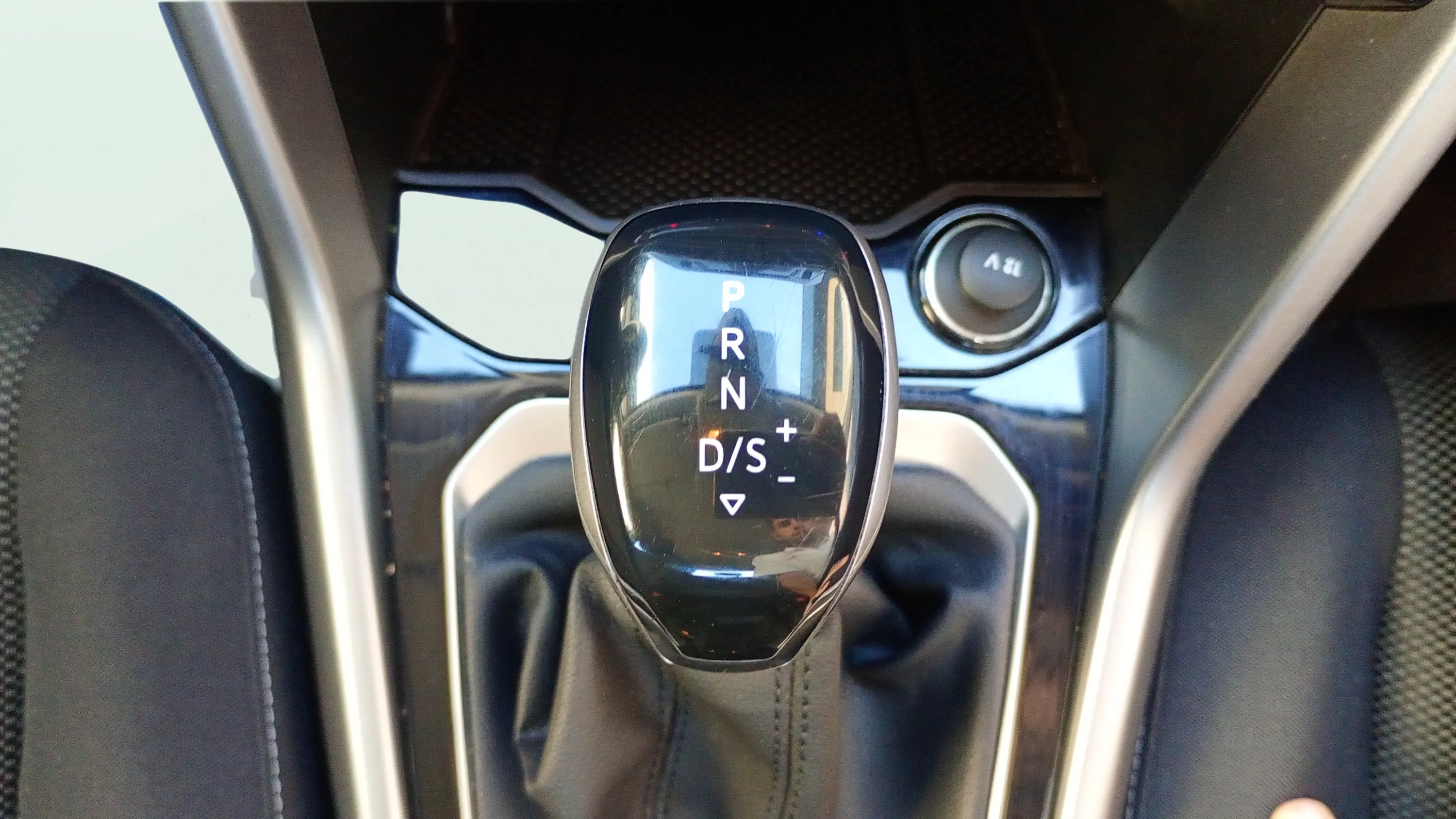 Volkswagen T-Roc Cabrio Style 1.5 TSI DSG - foto 25
