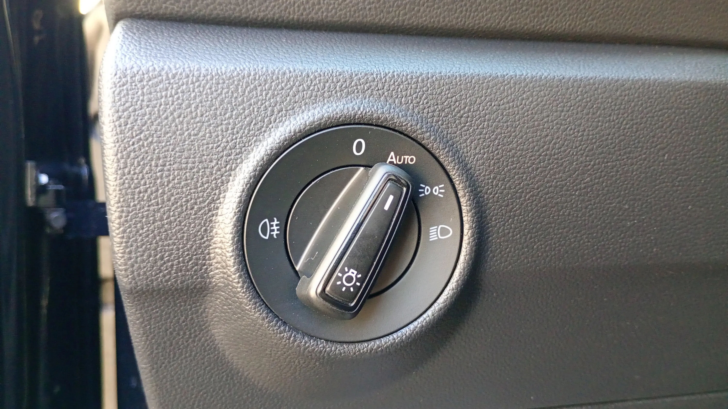 Volkswagen T-Roc Cabrio Style 1.5 TSI DSG - foto 26