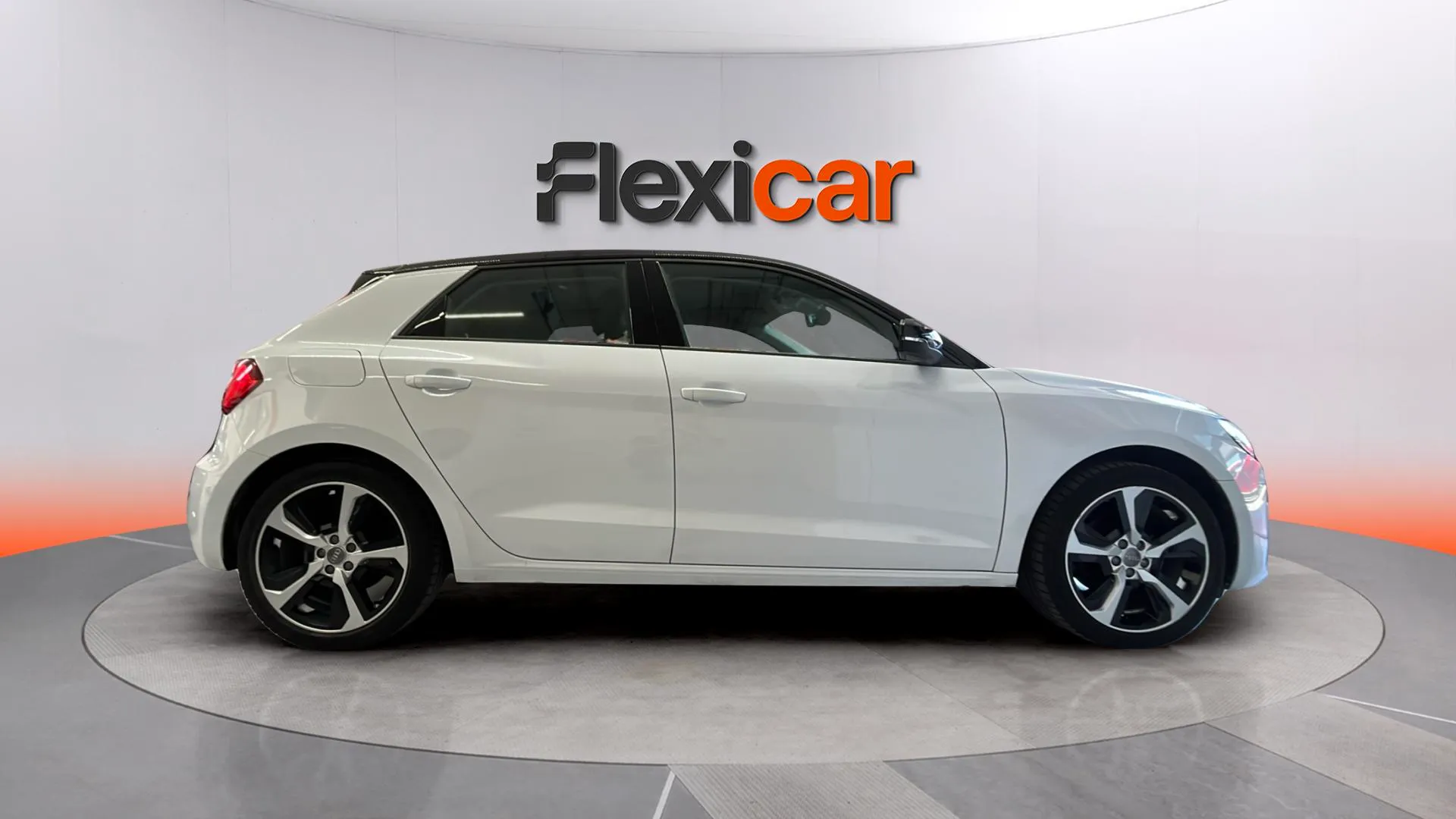 Audi A1 Sportback 25 TFSI - foto 4