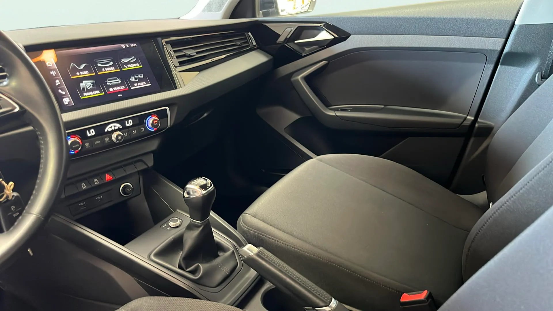 Audi A1 Sportback 25 TFSI - foto 14
