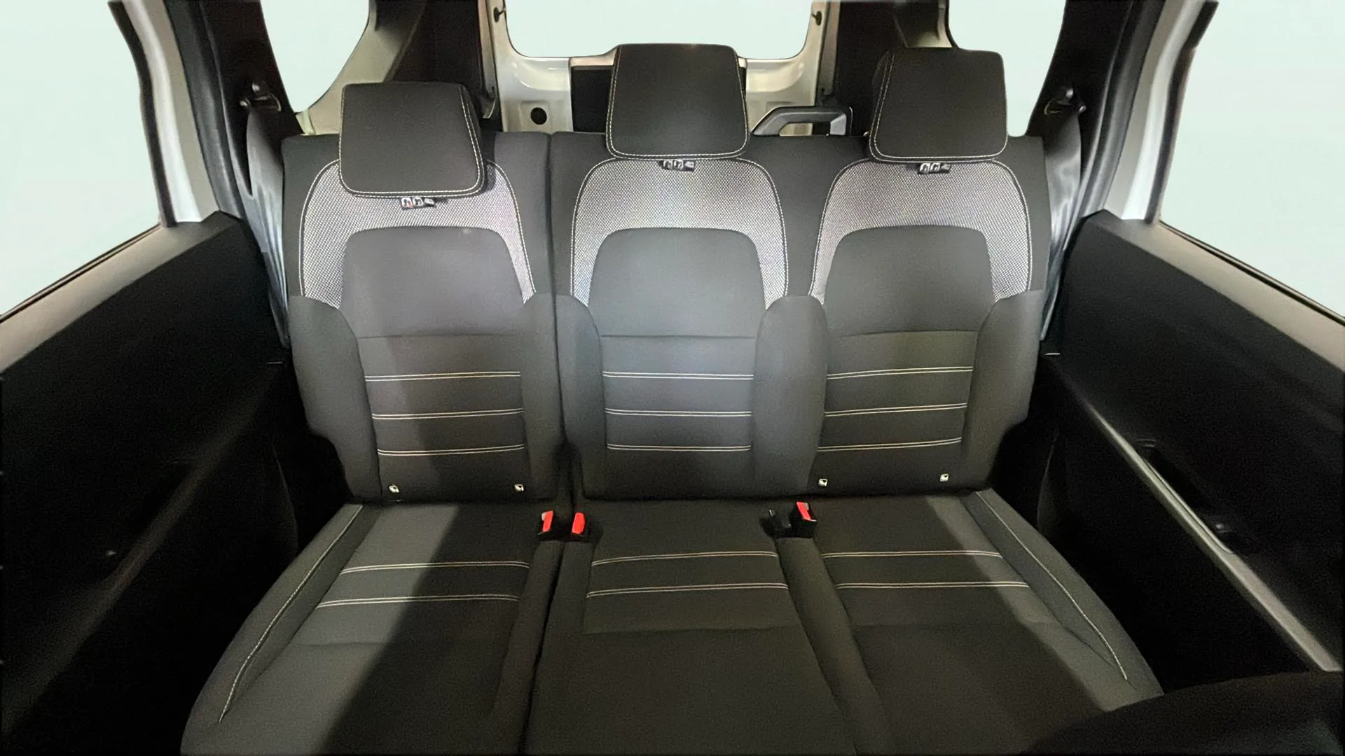 Dacia Jogger Expression TCe 5 plazas - foto 18
