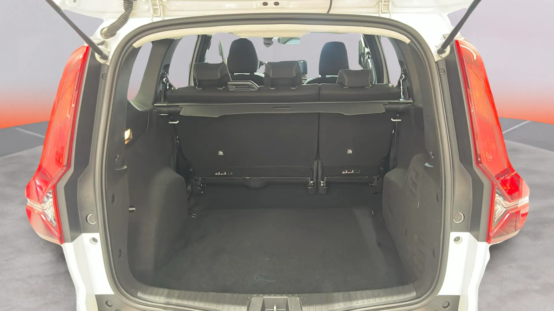 Dacia Jogger Expression TCe 5 plazas - foto 20