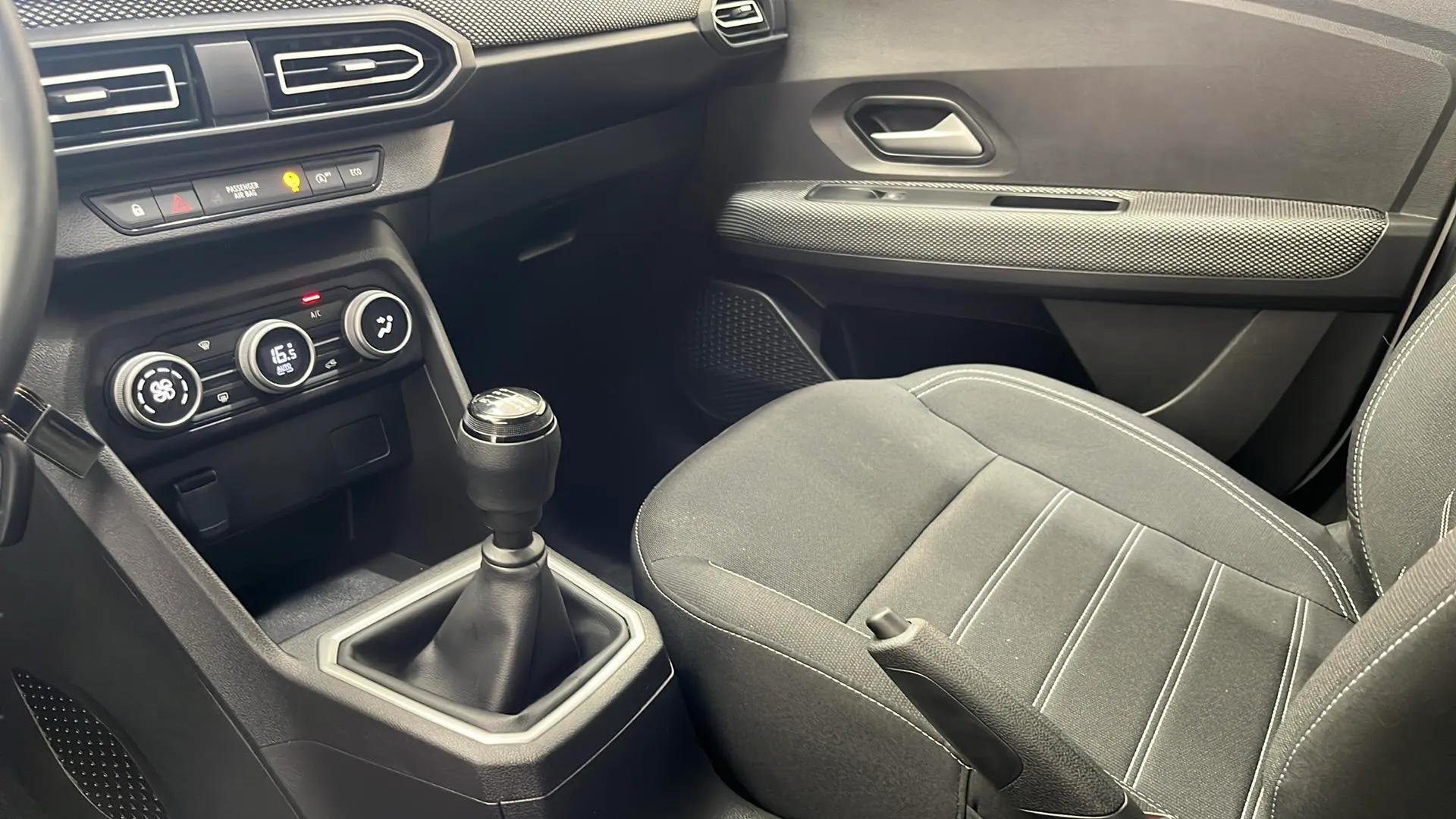 Dacia Jogger Expression TCe 5 plazas - foto 13