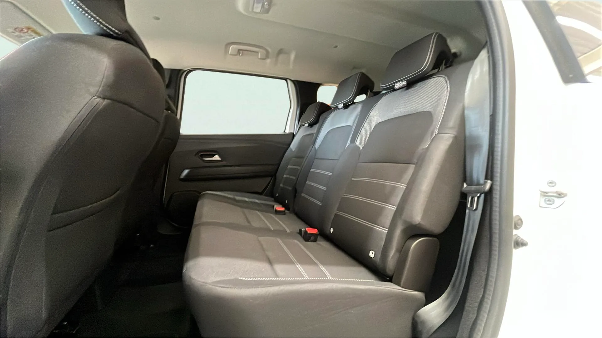 Dacia Jogger Expression TCe 5 plazas - foto 19
