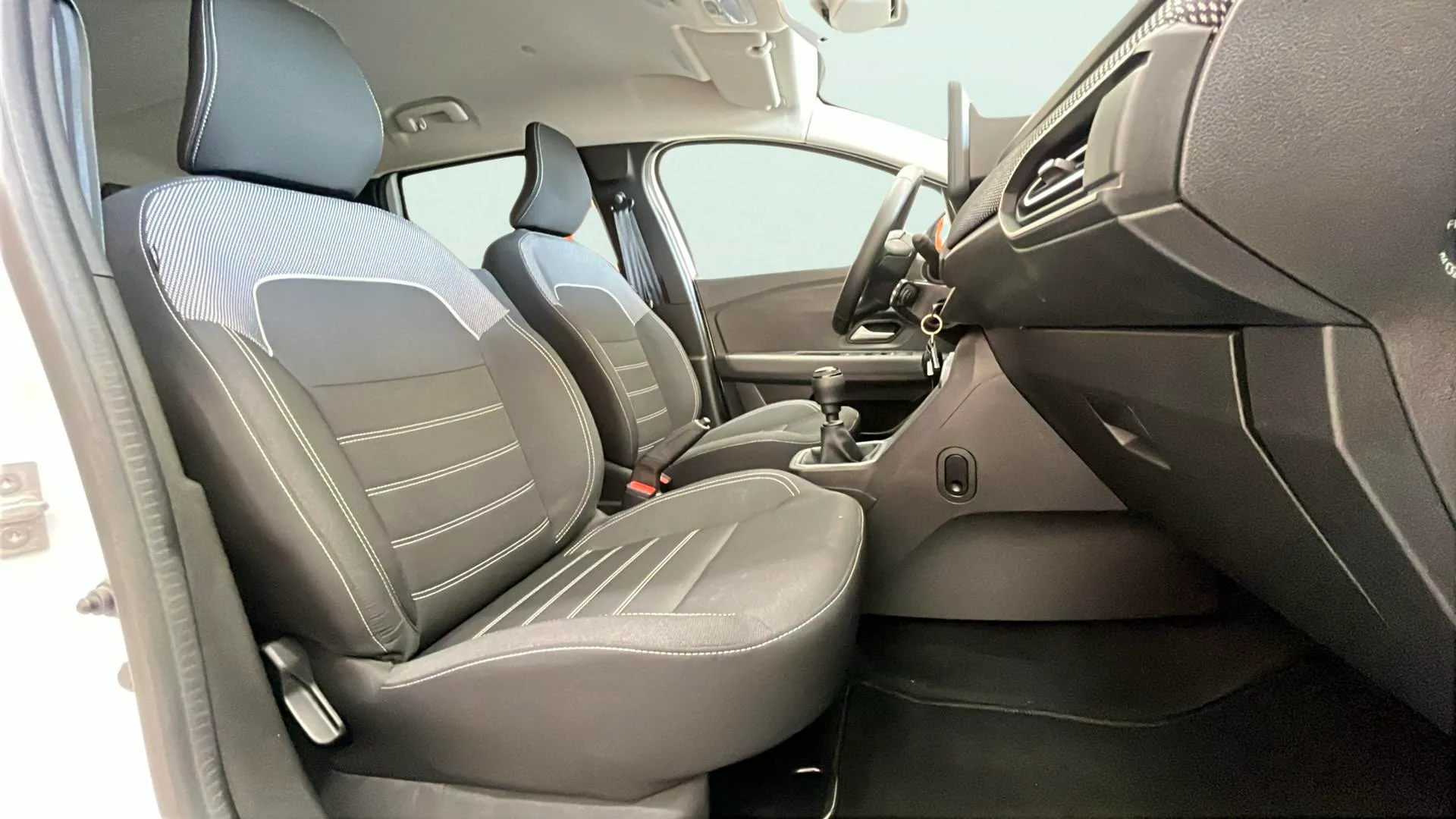 Dacia Jogger Expression TCe 5 plazas - foto 16