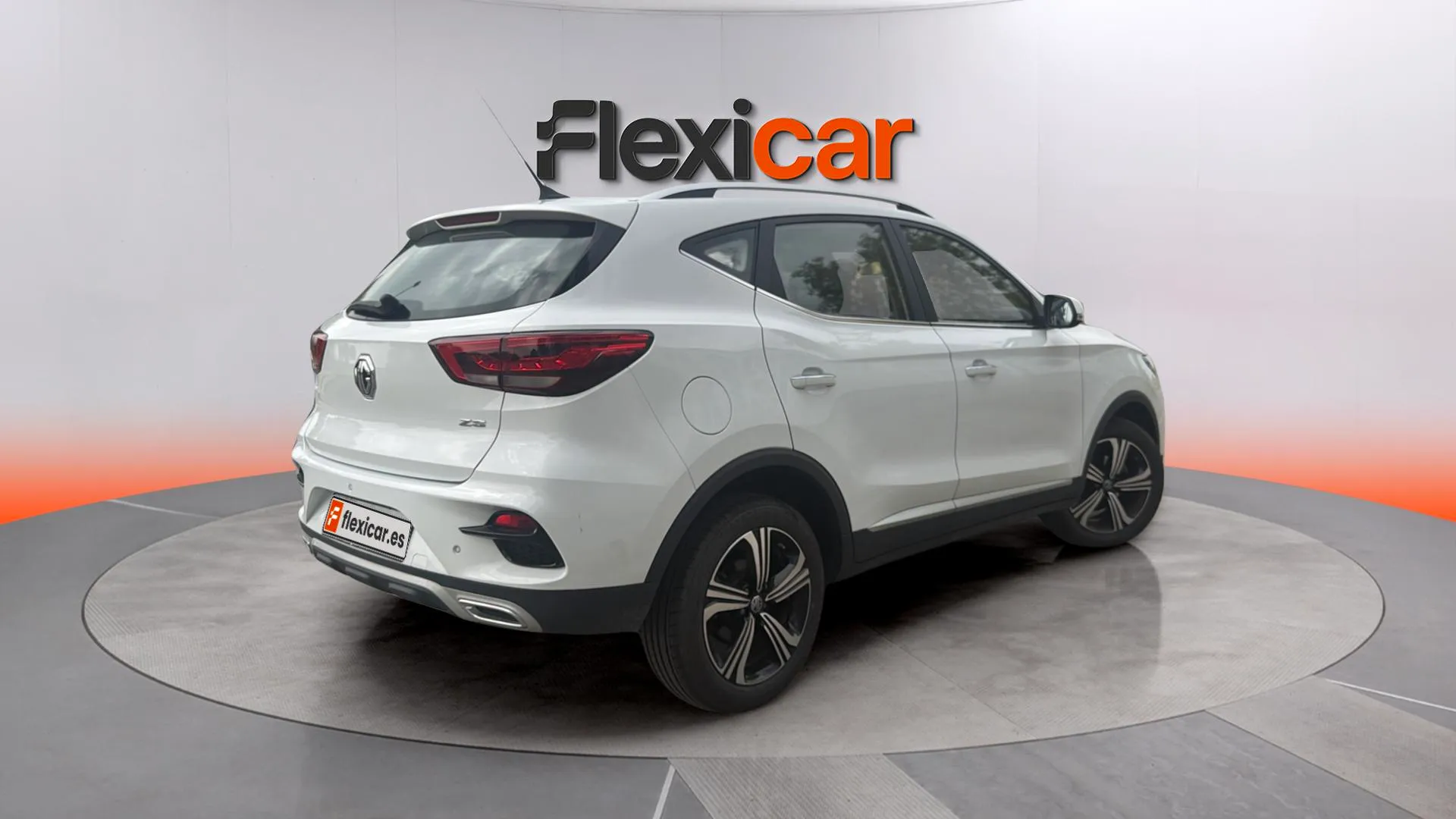 MG ZS 1.0T Luxury - foto 7