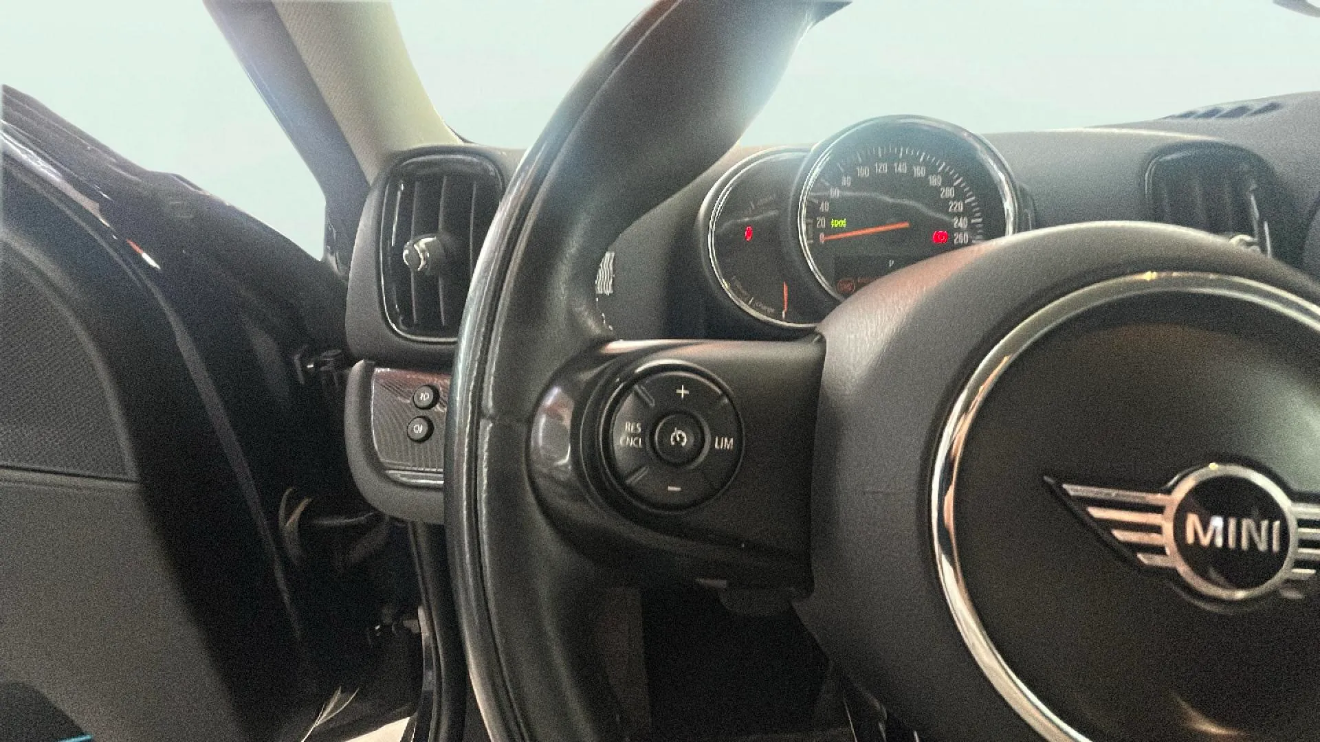MINI Countryman Cooper S E ALL4 - foto 24
