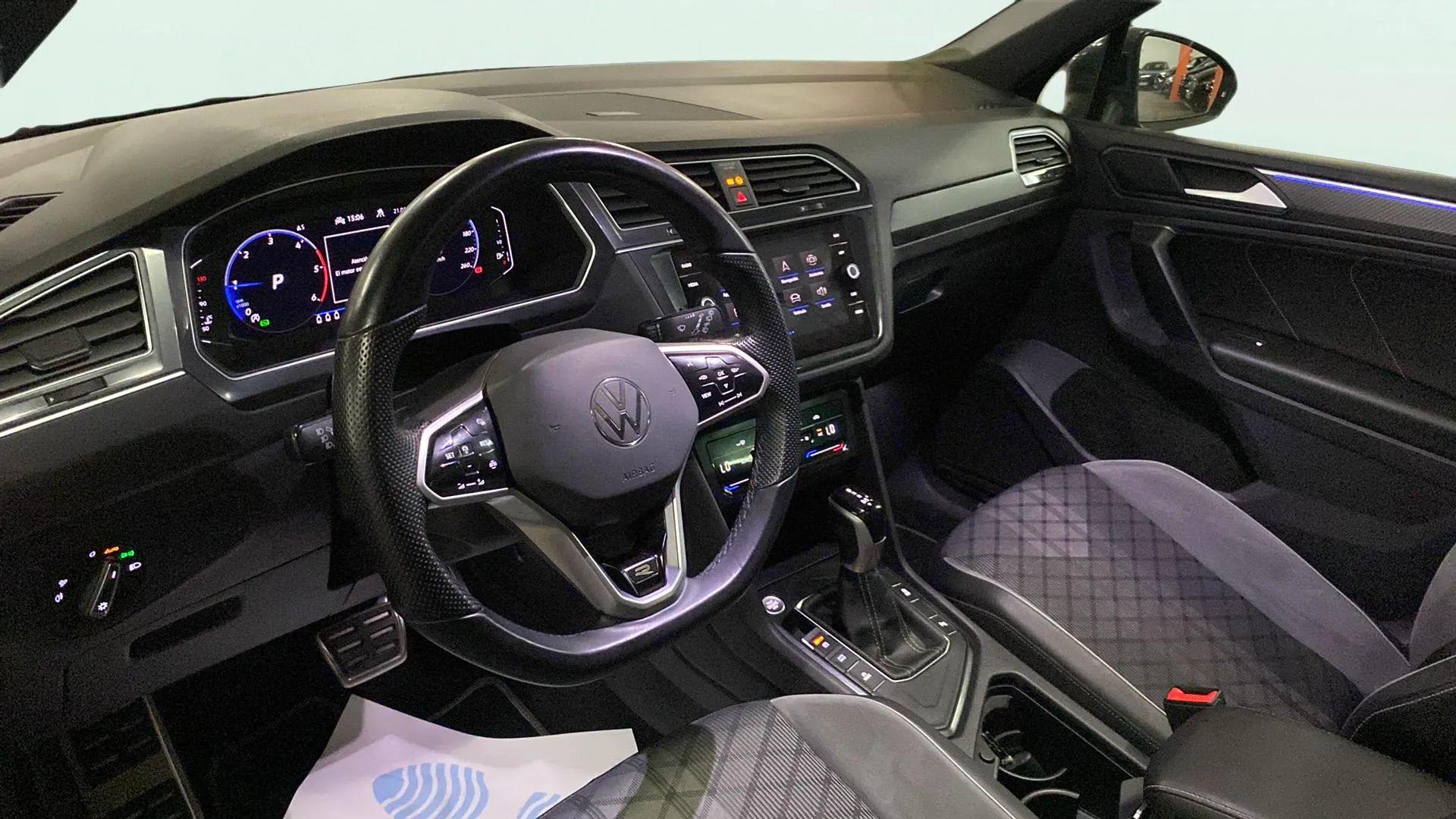 Volkswagen Tiguan R-Line 2.0 TDI DSG - foto 10