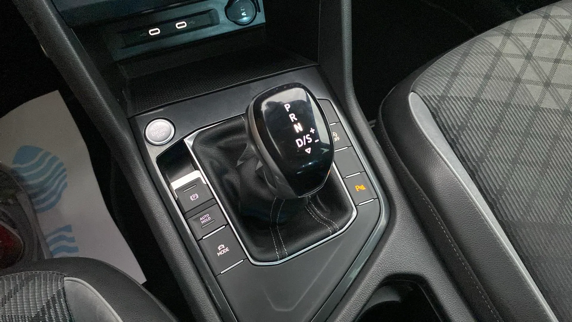 Volkswagen Tiguan R-Line 2.0 TDI DSG - foto 25