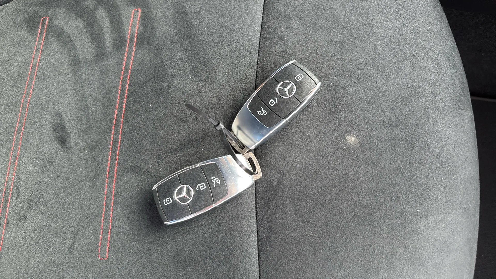 Mercedes-Benz CLA 180 - foto 17