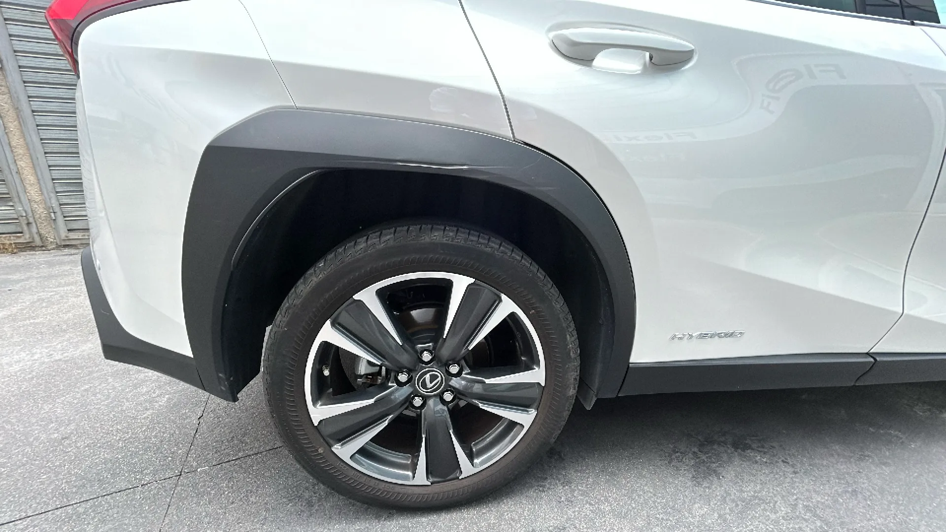 Lexus UX 2.0 250h Premium - foto 18