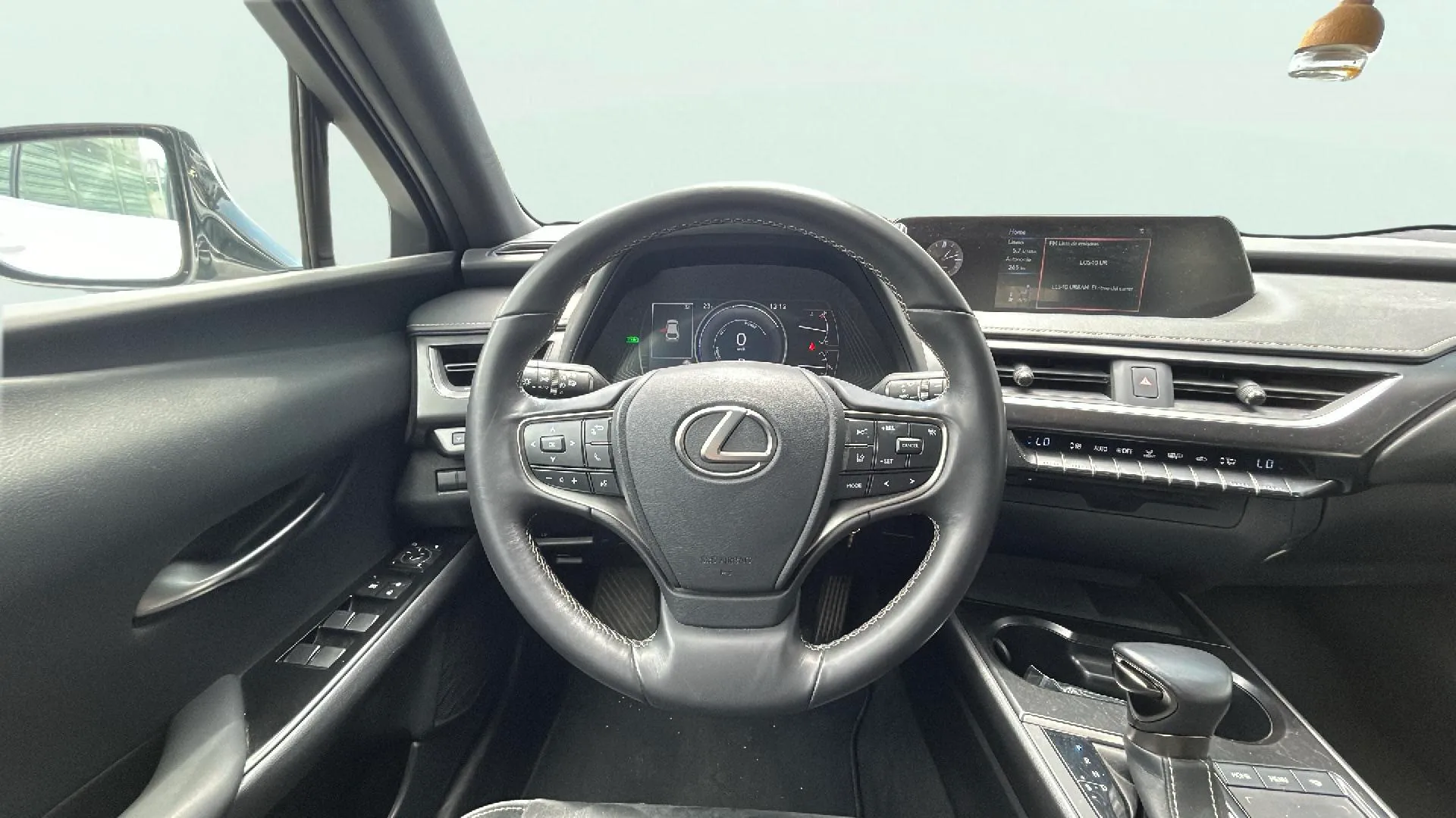 Lexus UX 2.0 250h Premium - foto 14