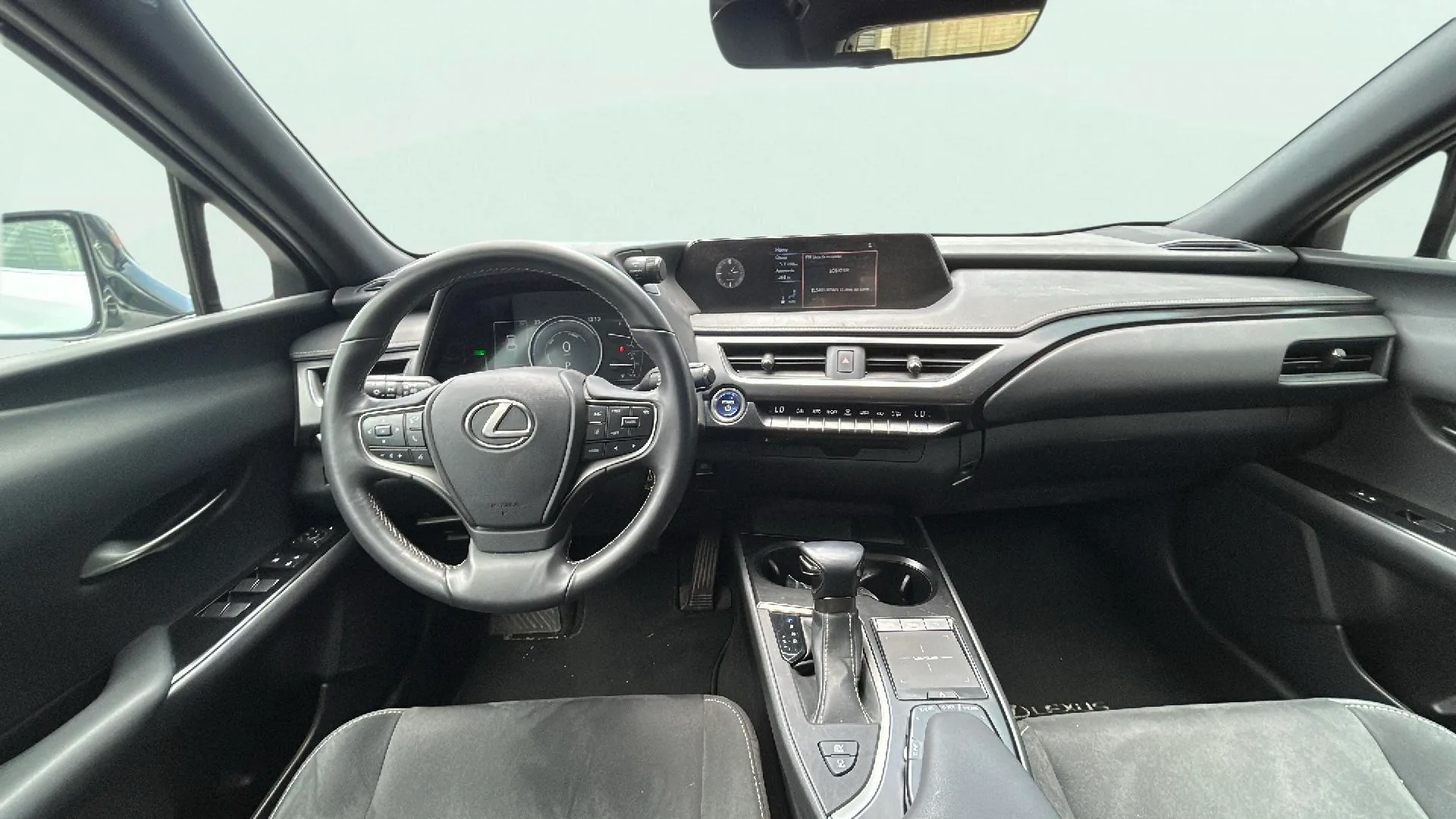 Lexus UX 2.0 250h Premium - foto 11