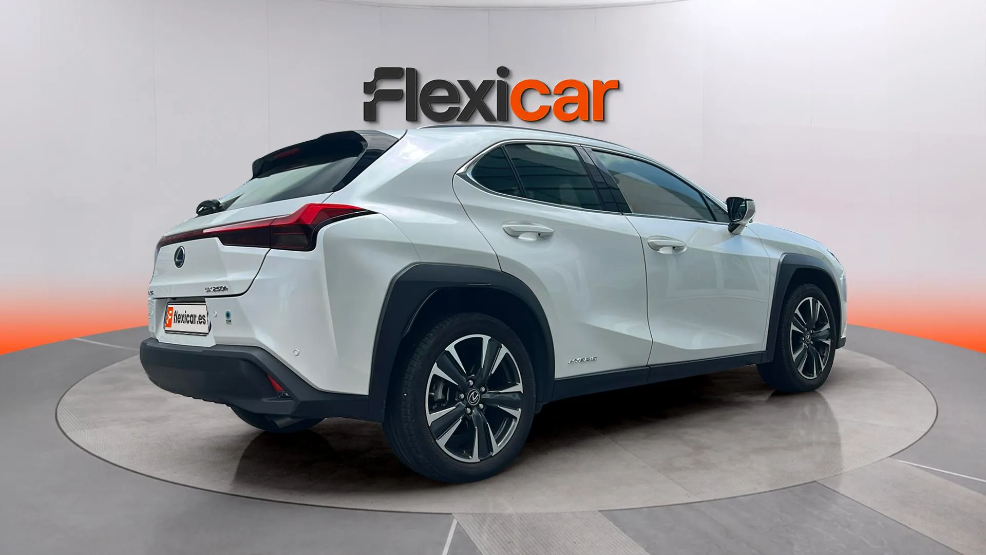 Lexus UX 2.0 250h Premium - foto 7