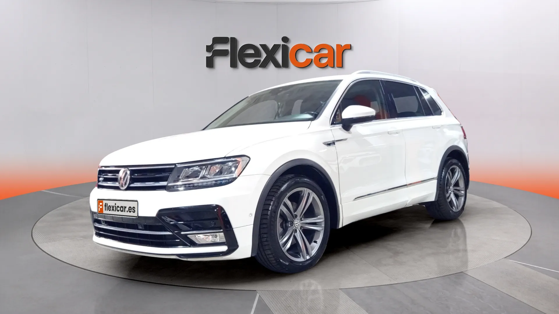 Volkswagen Tiguan R-Line 2.0 TDI BMT 4x2 - foto 3