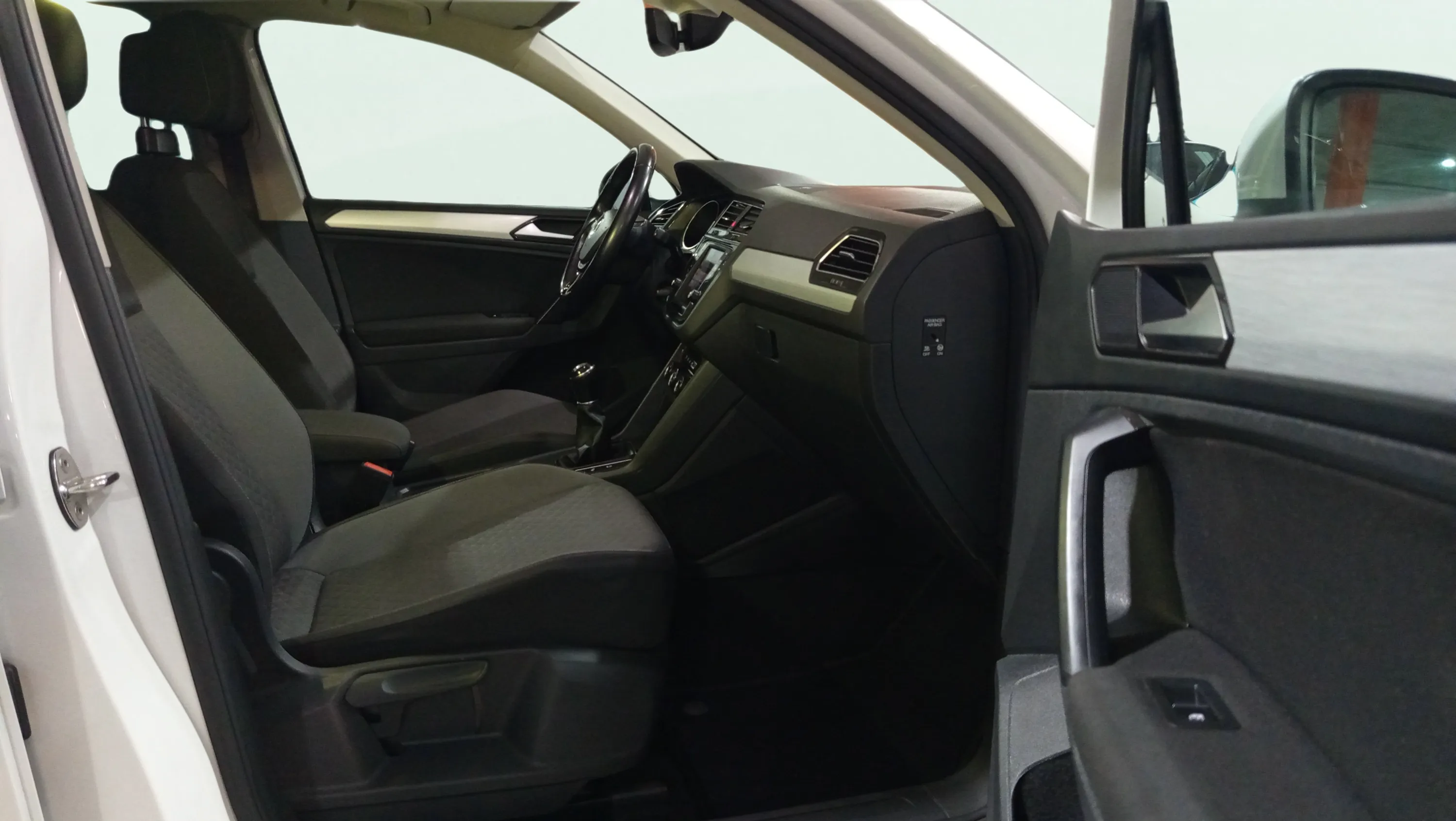 Volkswagen Tiguan R-Line 2.0 TDI BMT 4x2 - foto 15