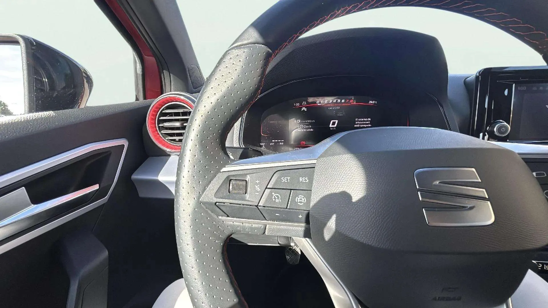 SEAT Ibiza 1.0 TSI FR - foto 10
