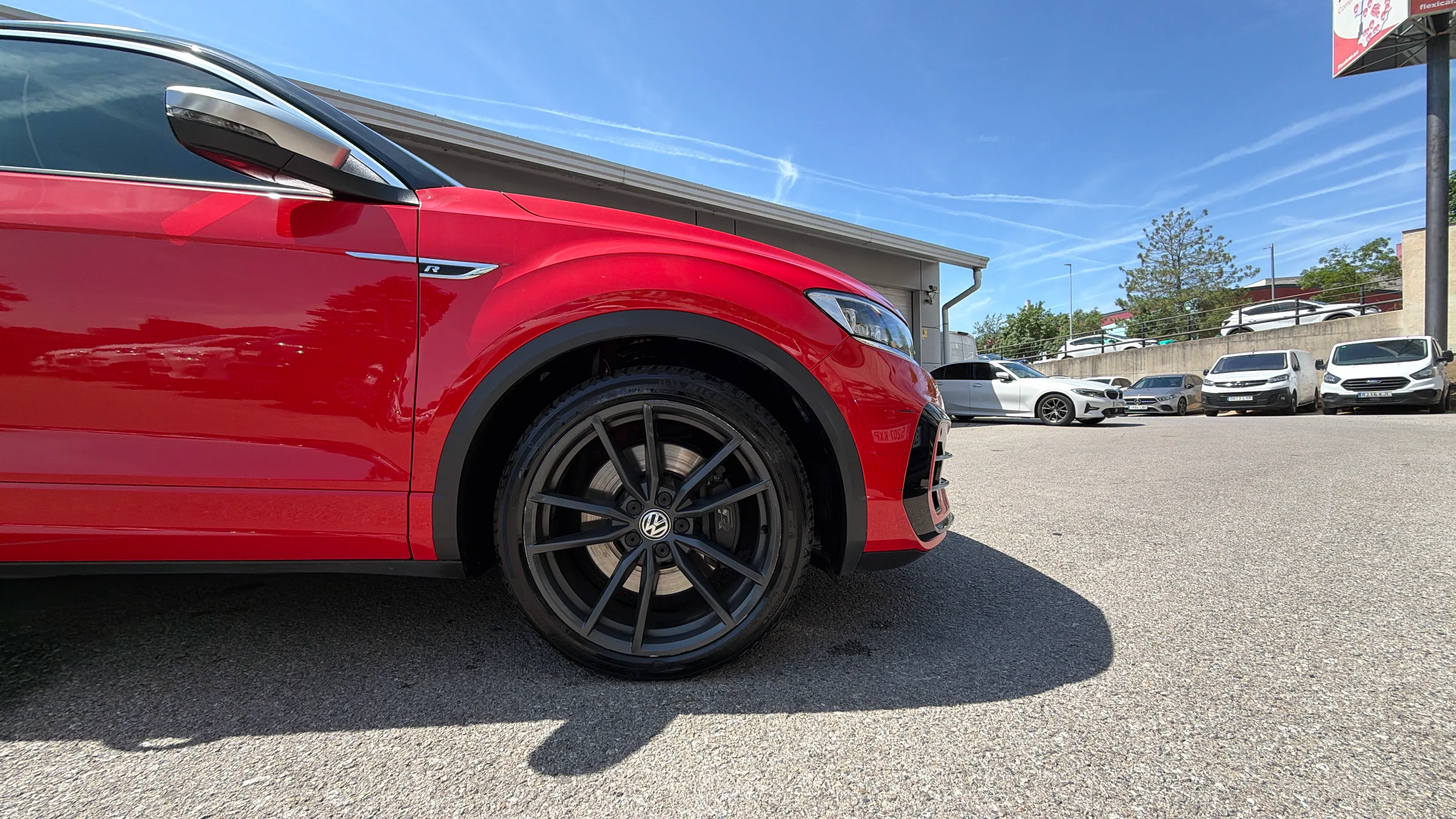 Volkswagen T-Roc R 2.0 TSI 4Motion DSG - foto 40