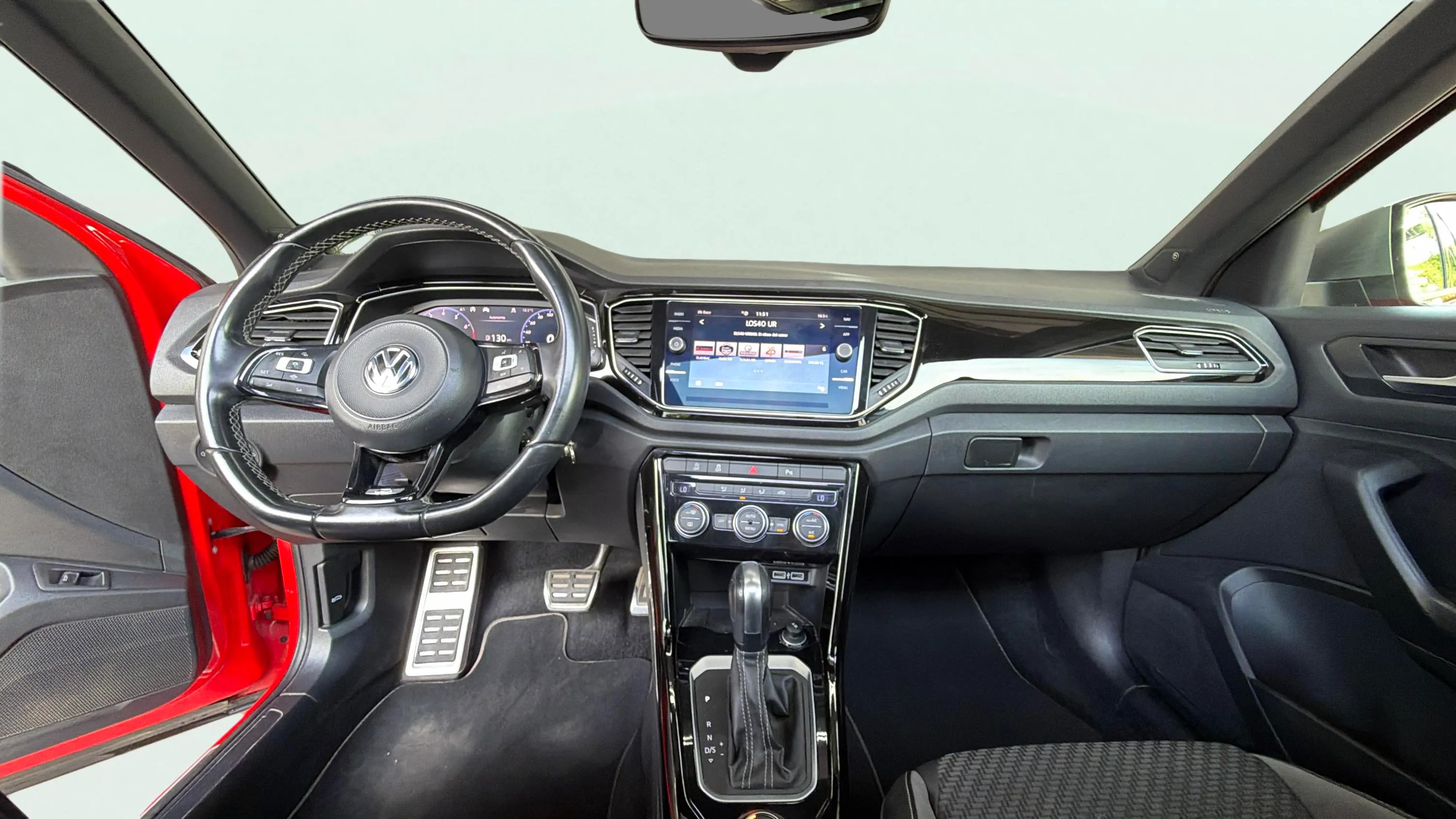 Volkswagen T-Roc R 2.0 TSI 4Motion DSG - foto 15