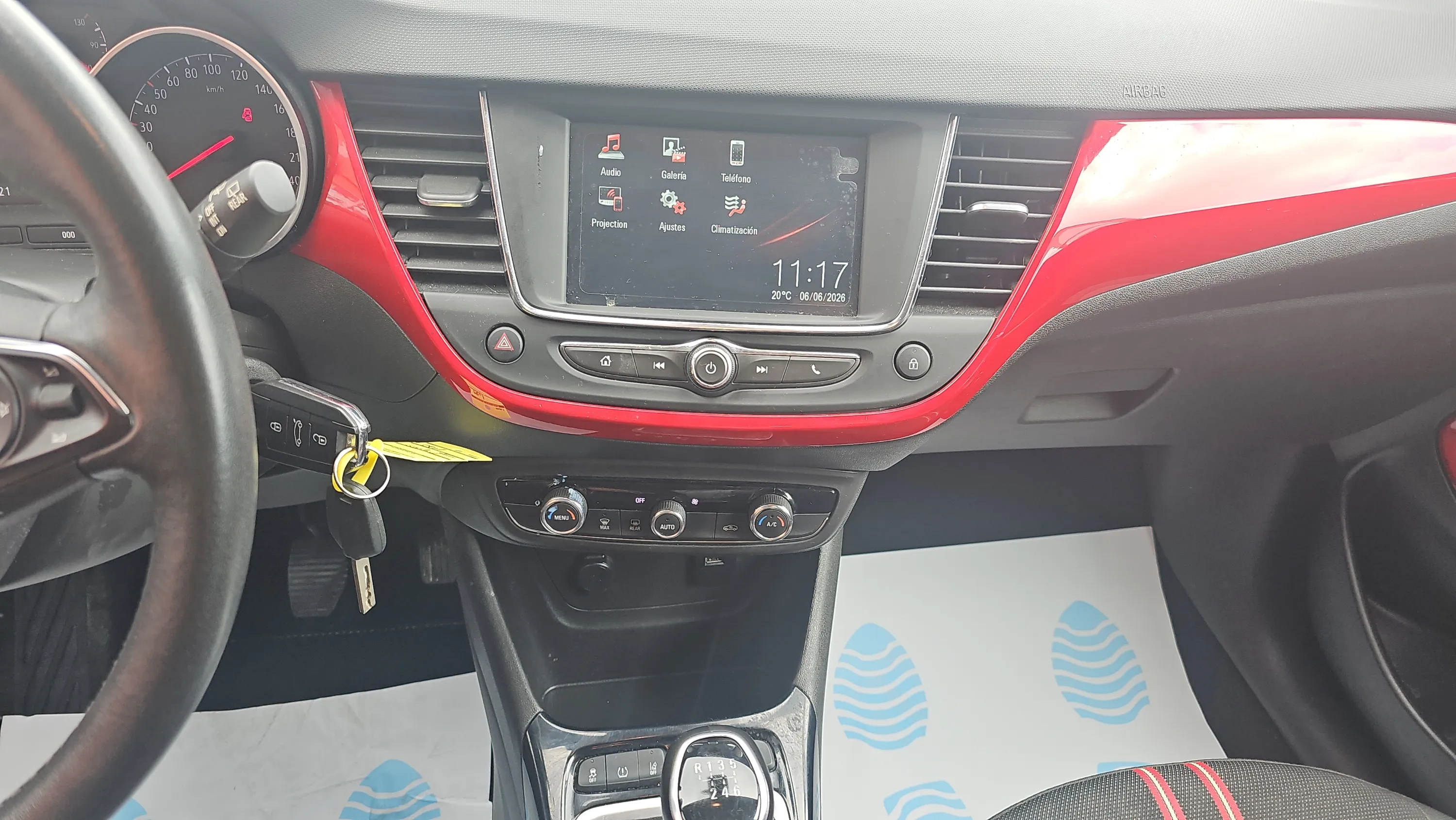 Opel Crossland 1.2 GS - foto 12