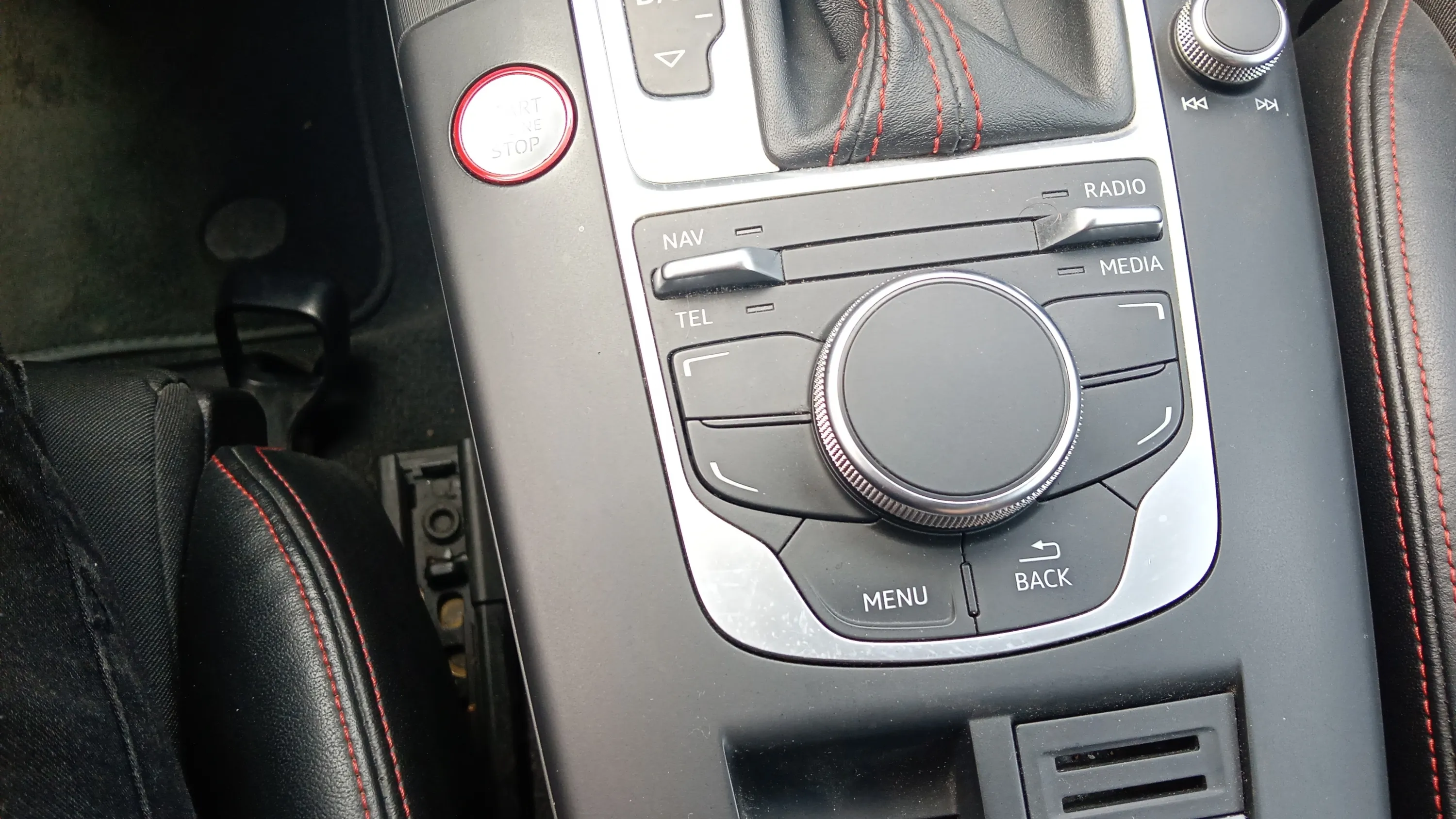 Audi A3 2.0 TFSI S3 S tronic quattro - foto 20