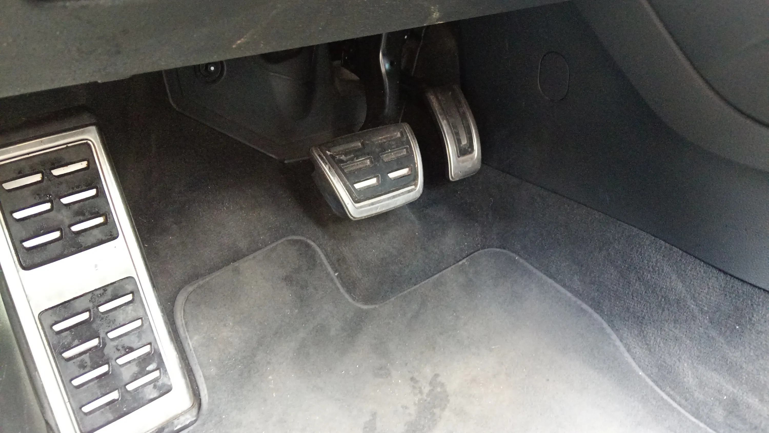 Audi A3 2.0 TFSI S3 S tronic quattro - foto 17