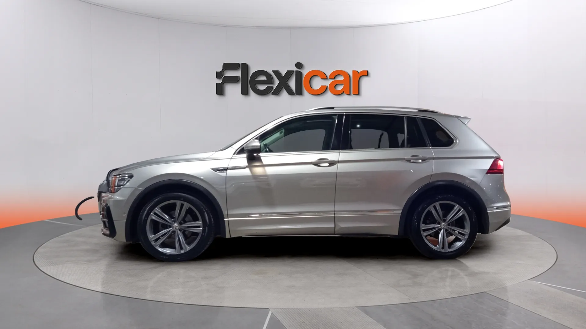 Volkswagen Tiguan Sport 2.0 TDI DSG - foto 7