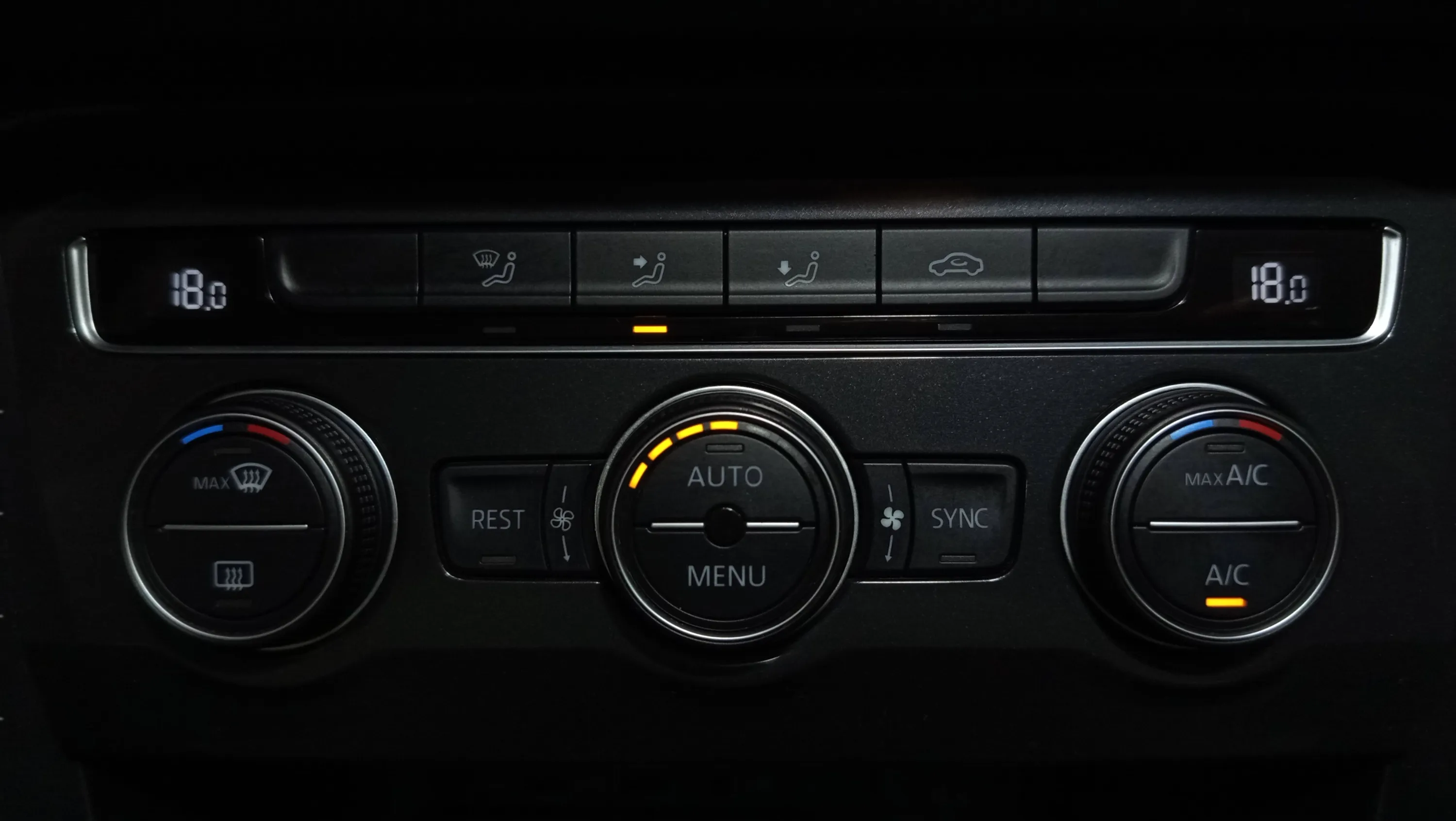 Volkswagen Tiguan Sport 2.0 TDI DSG - foto 23