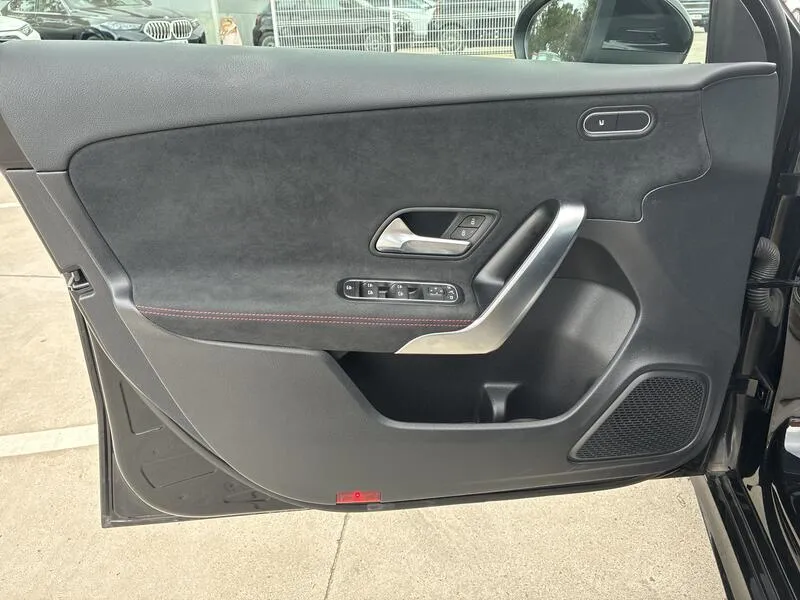 Mercedes-Benz Clase A 220 d - foto 24