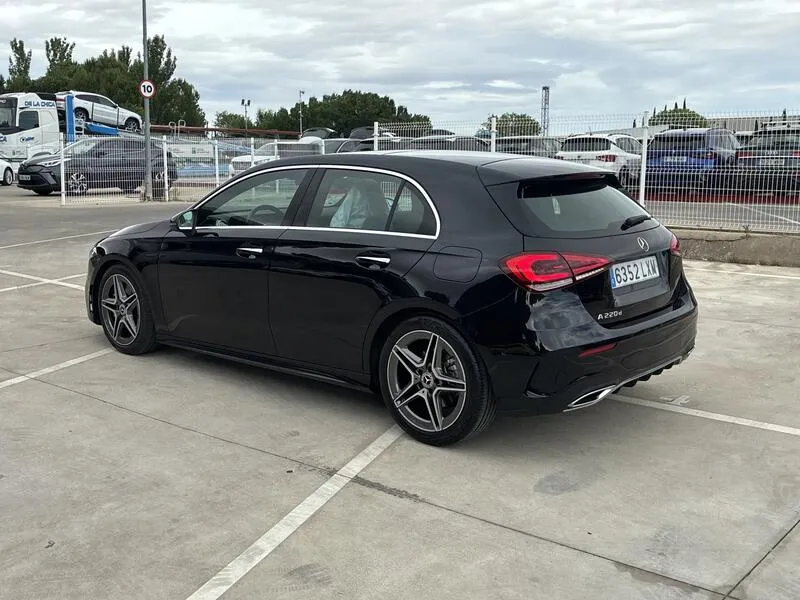 Mercedes-Benz Clase A 220 d - foto 4